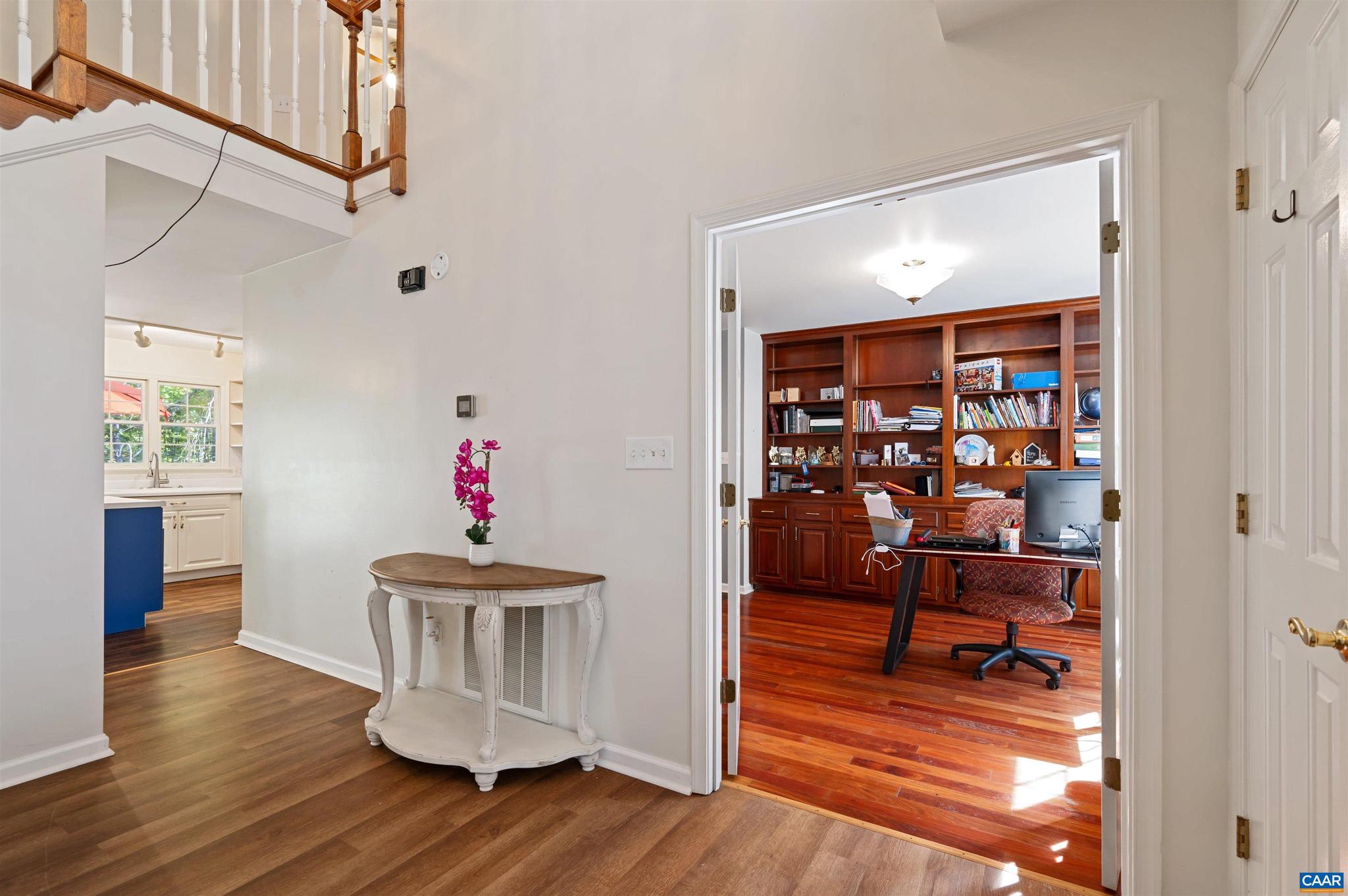 LAKE MONTICELLO - Residential