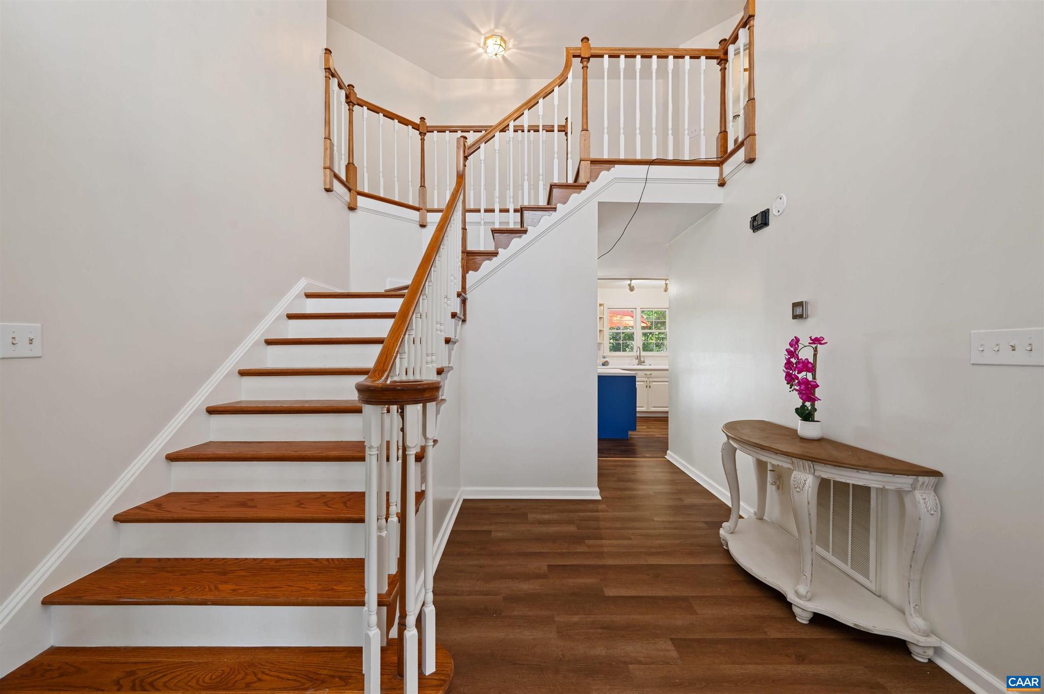 LAKE MONTICELLO - Residential