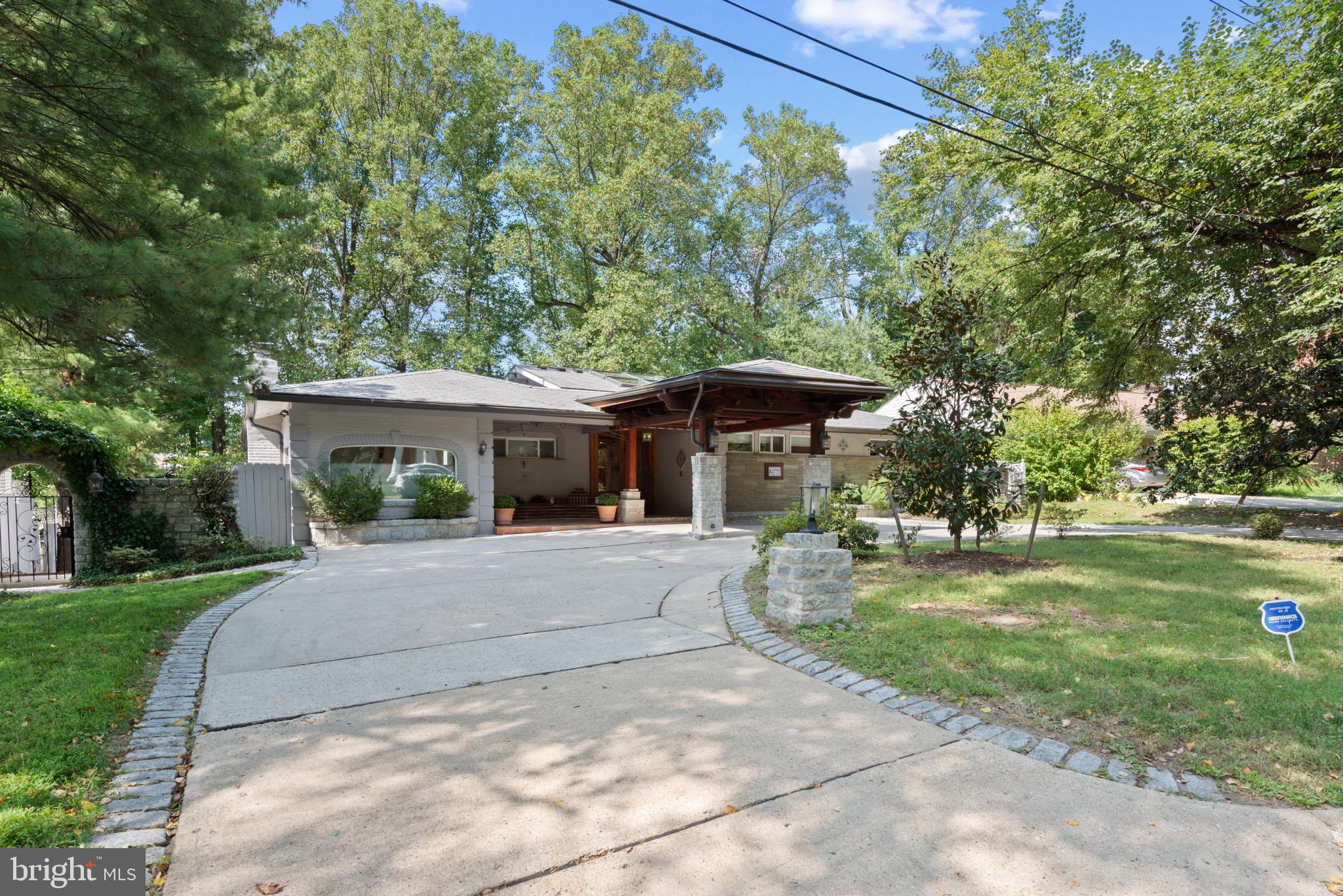 KENWOOD PARK - Residential