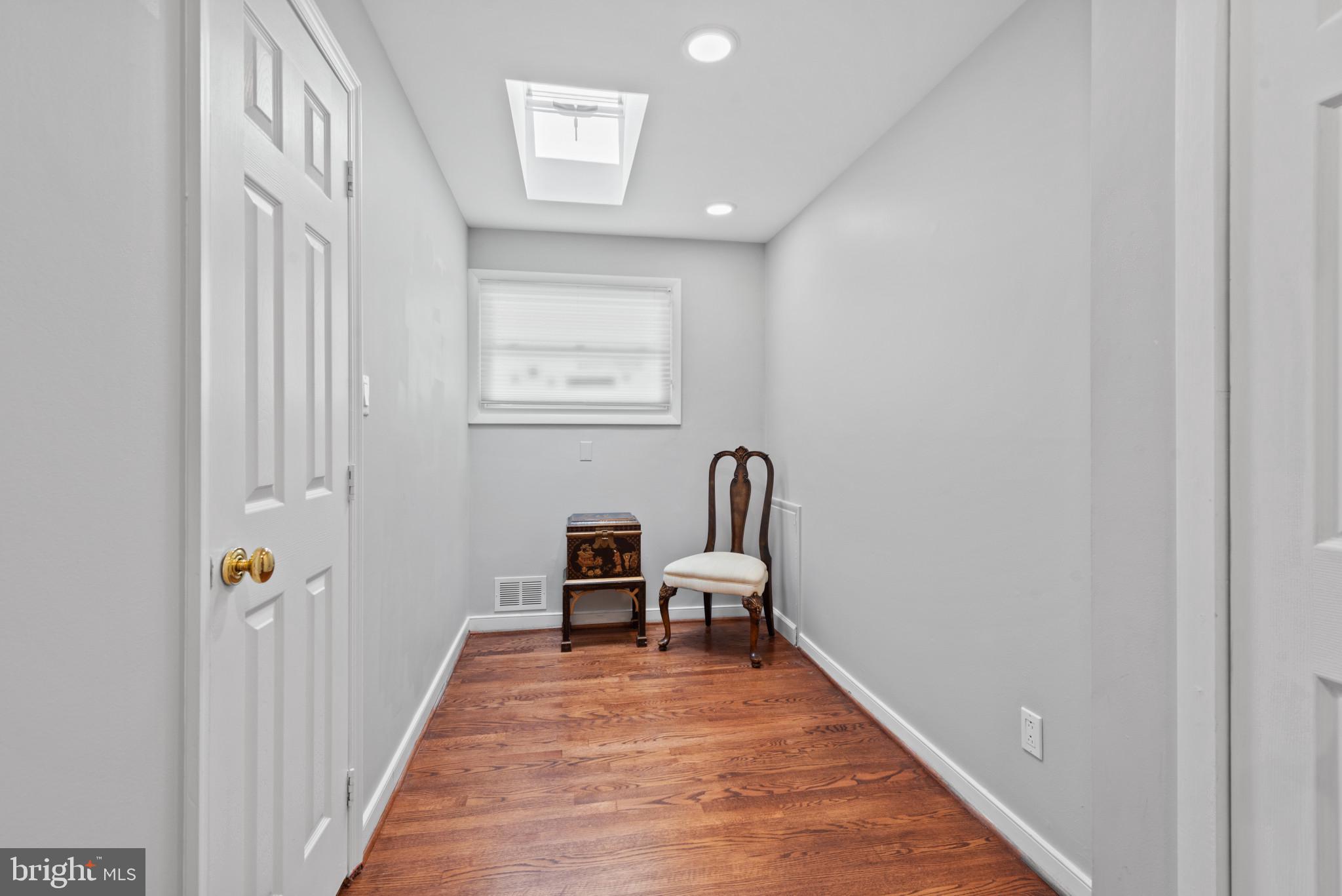 KENWOOD PARK - Residential