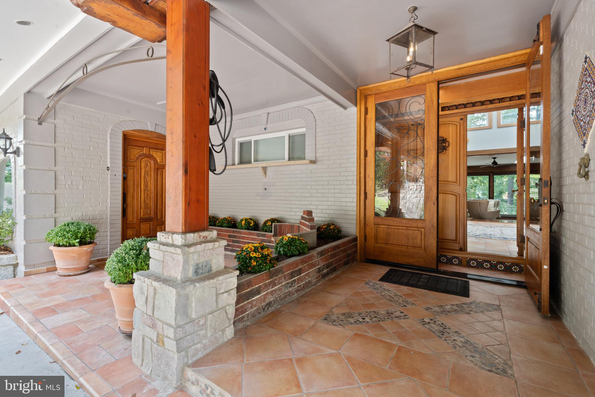 KENWOOD PARK - Residential