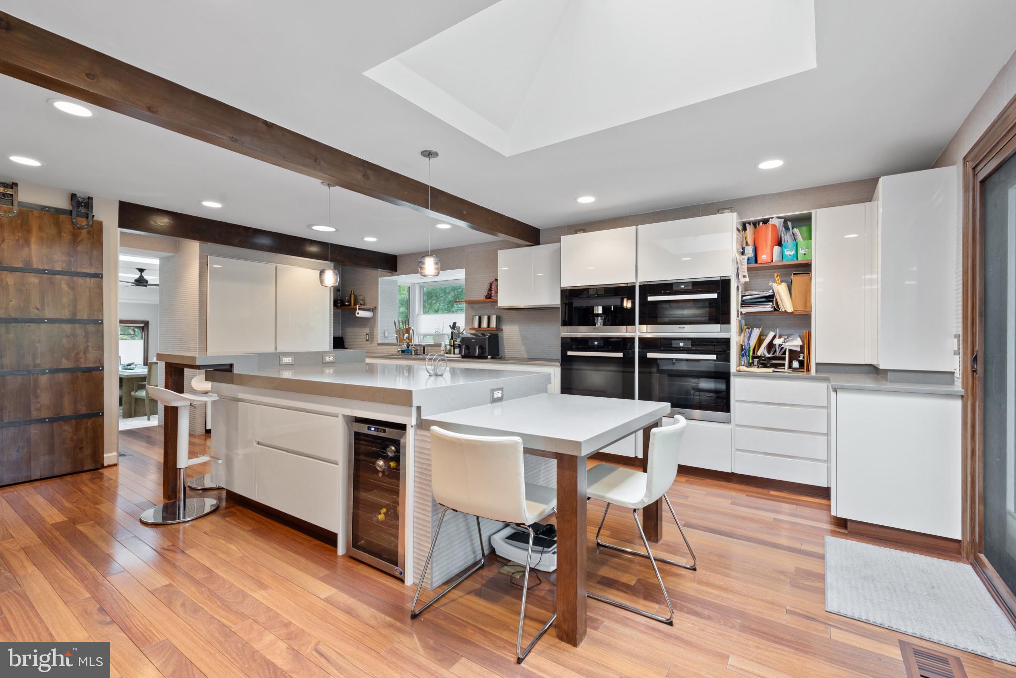 KENWOOD PARK - Residential