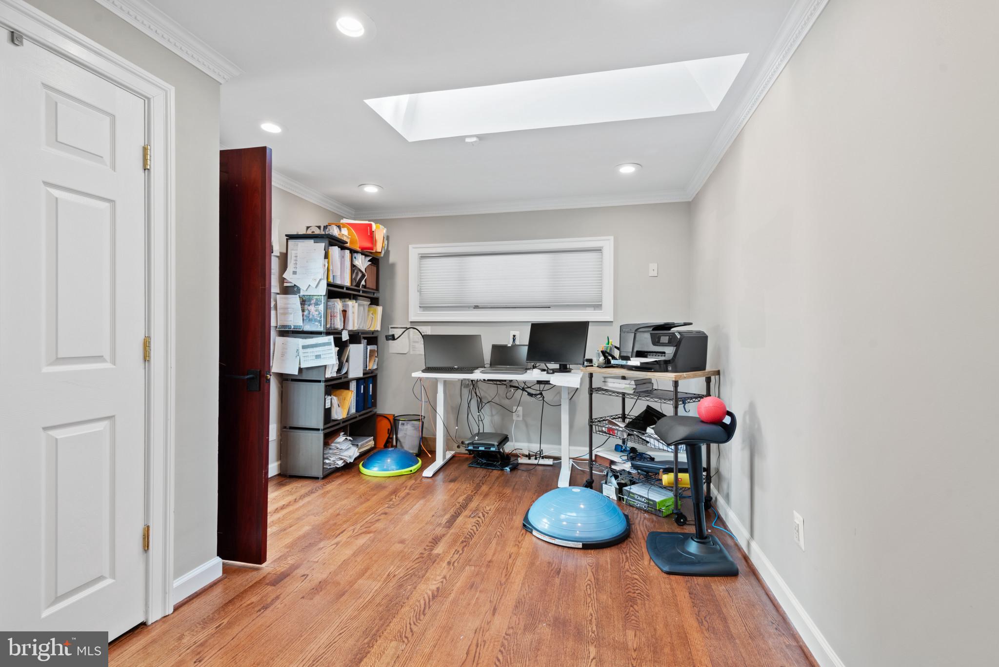 KENWOOD PARK - Residential