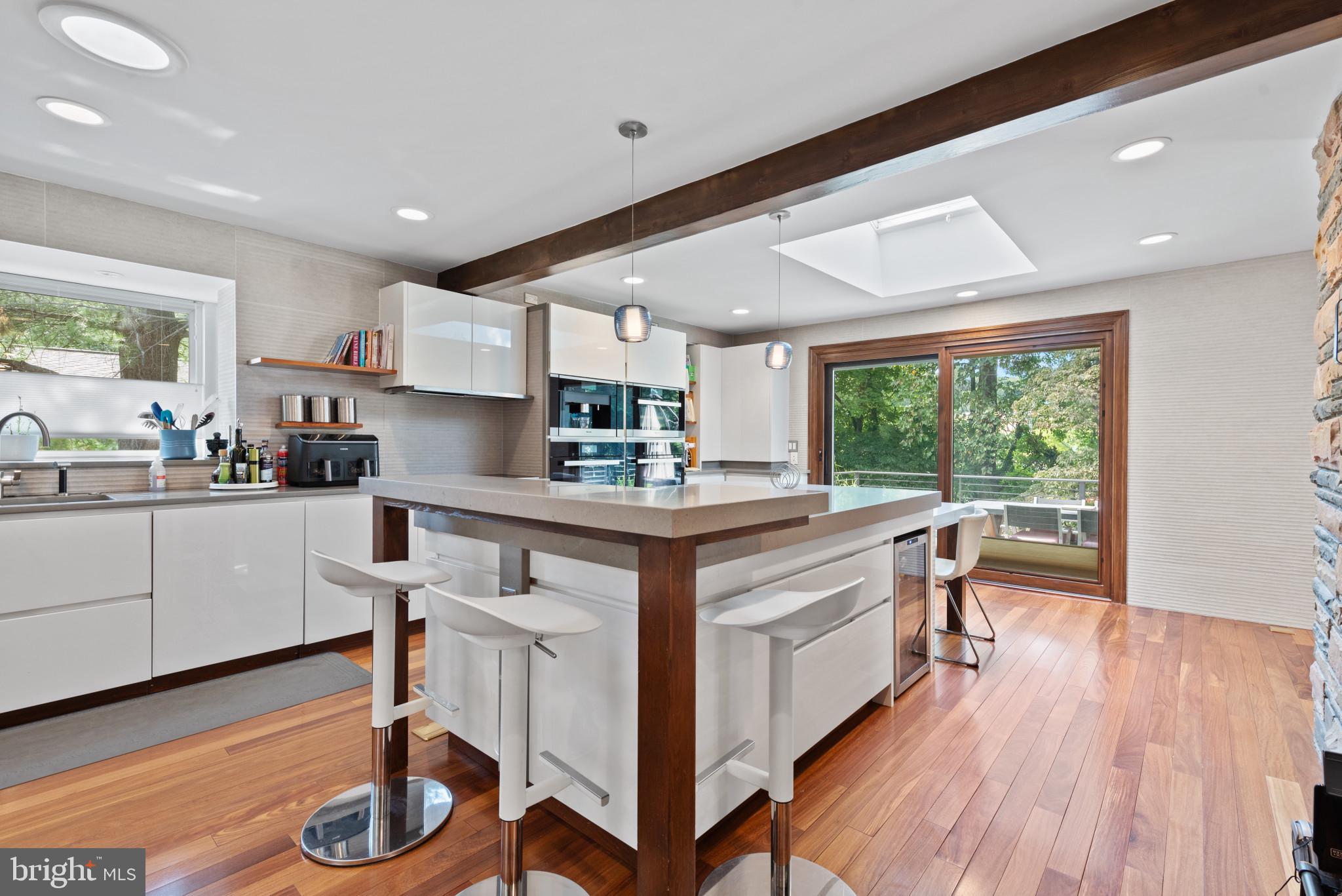 KENWOOD PARK - Residential