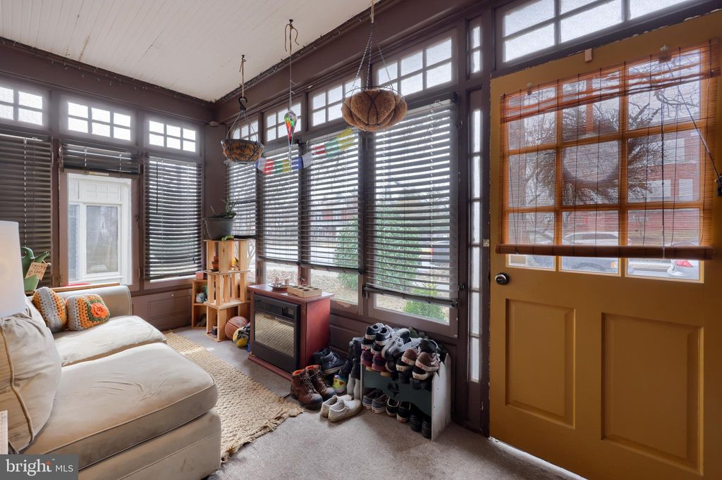 Photo of 327 S West End Ave, LANCASTER, PA 17603 (MLS # PALA2063608)