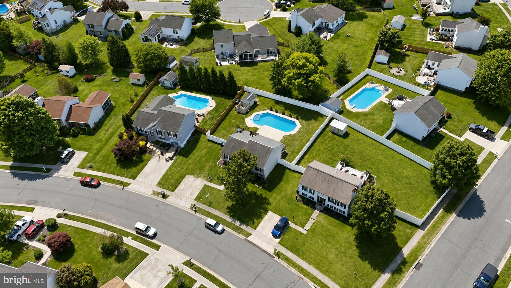 VILLAGE OF BYNUM RUN - Residential
