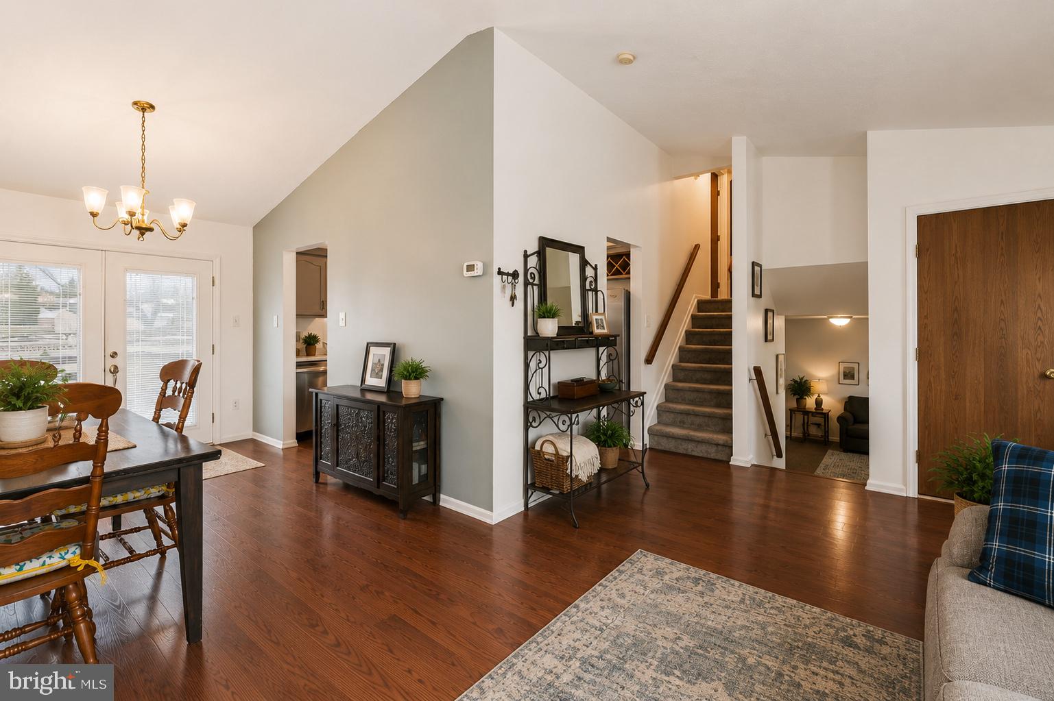 VILLAGE OF BYNUM RUN - Residential