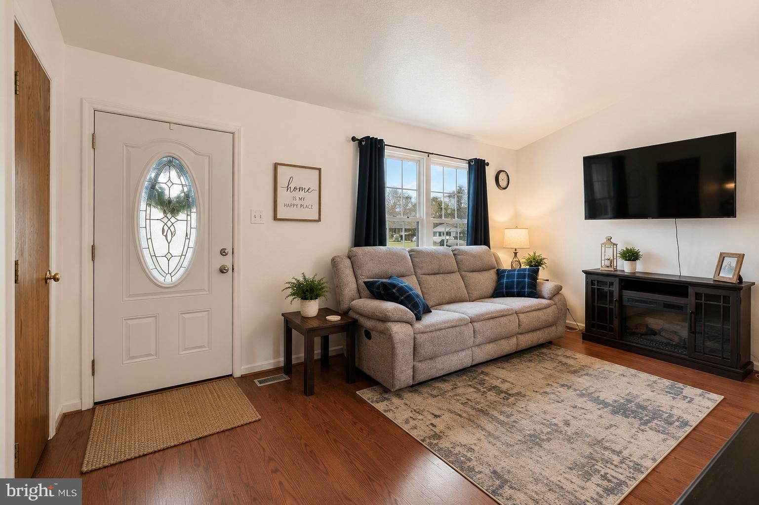 VILLAGE OF BYNUM RUN - Residential
