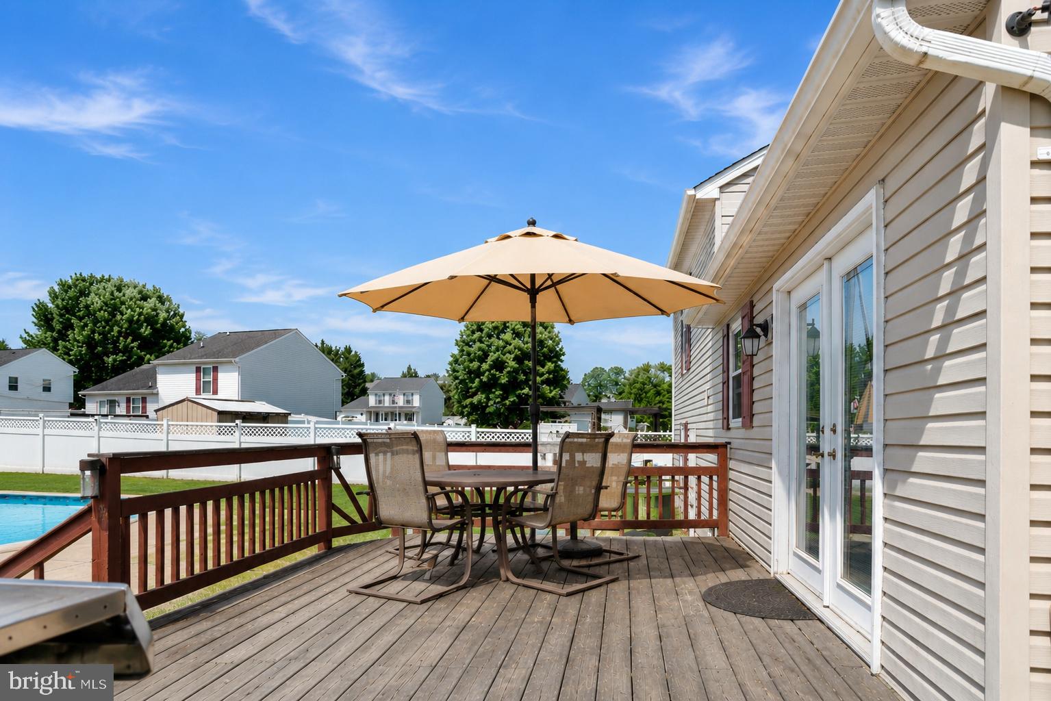 VILLAGE OF BYNUM RUN - Residential