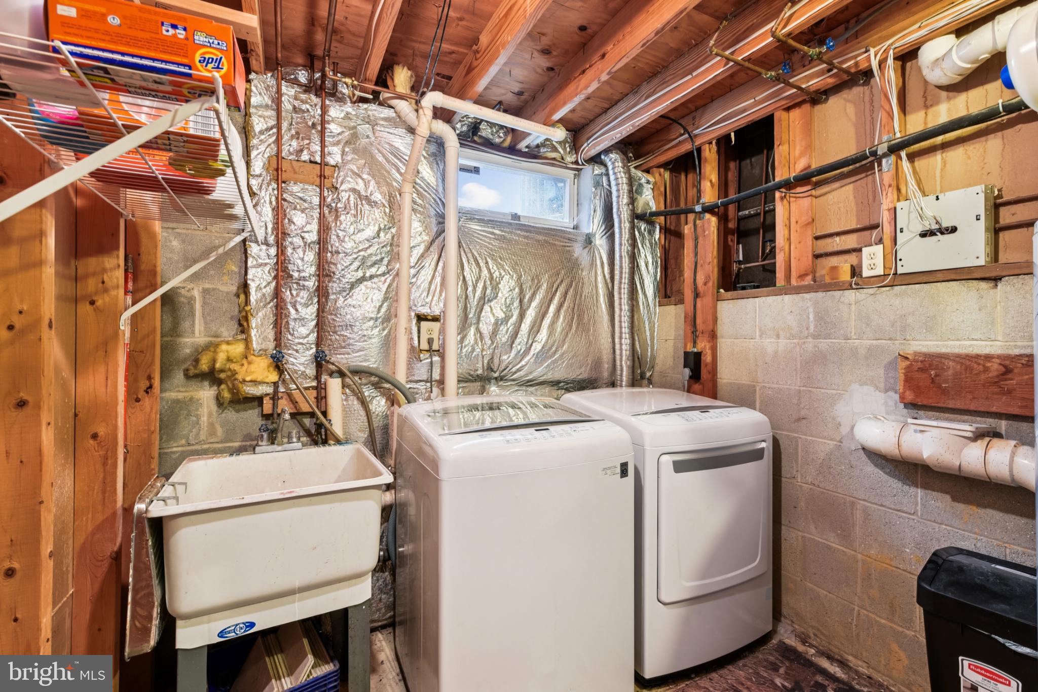 VILLAGE OF BYNUM RUN - Residential