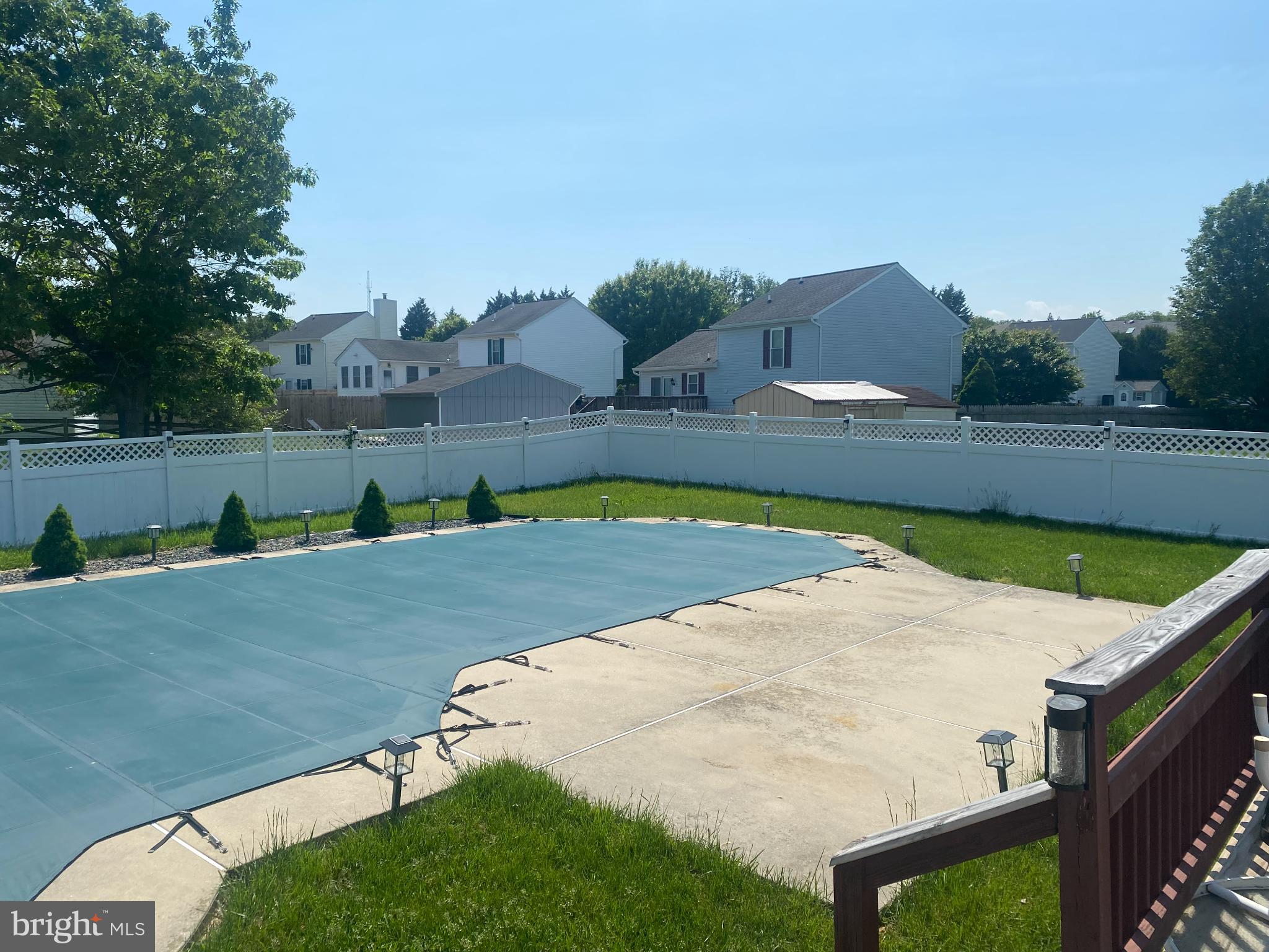 VILLAGE OF BYNUM RUN - Residential