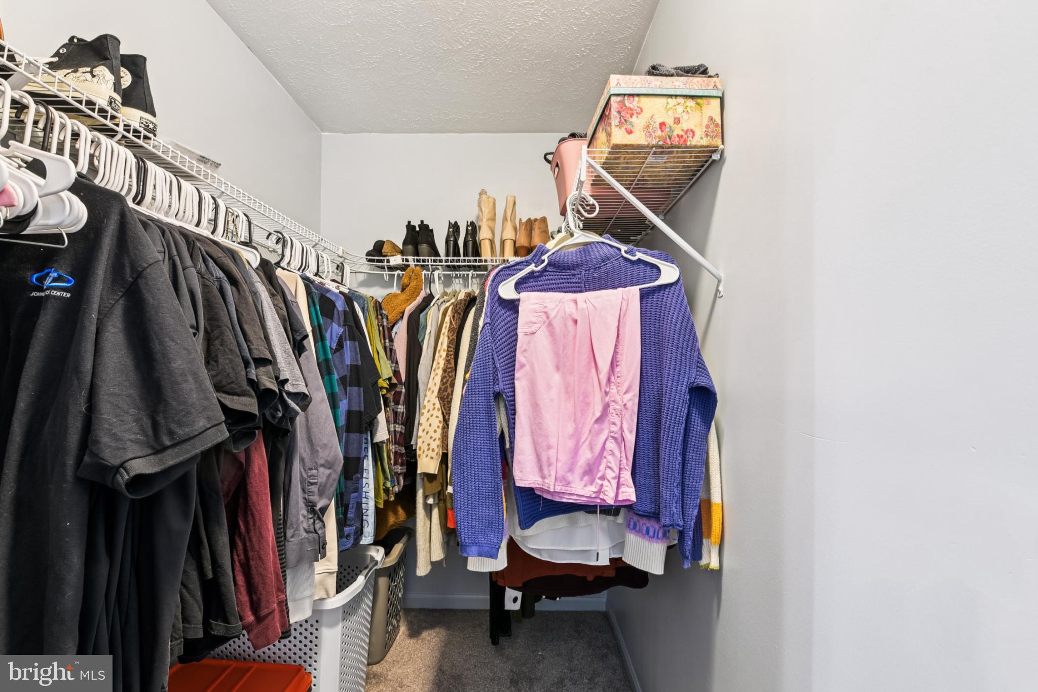 VILLAGE OF BYNUM RUN - Residential