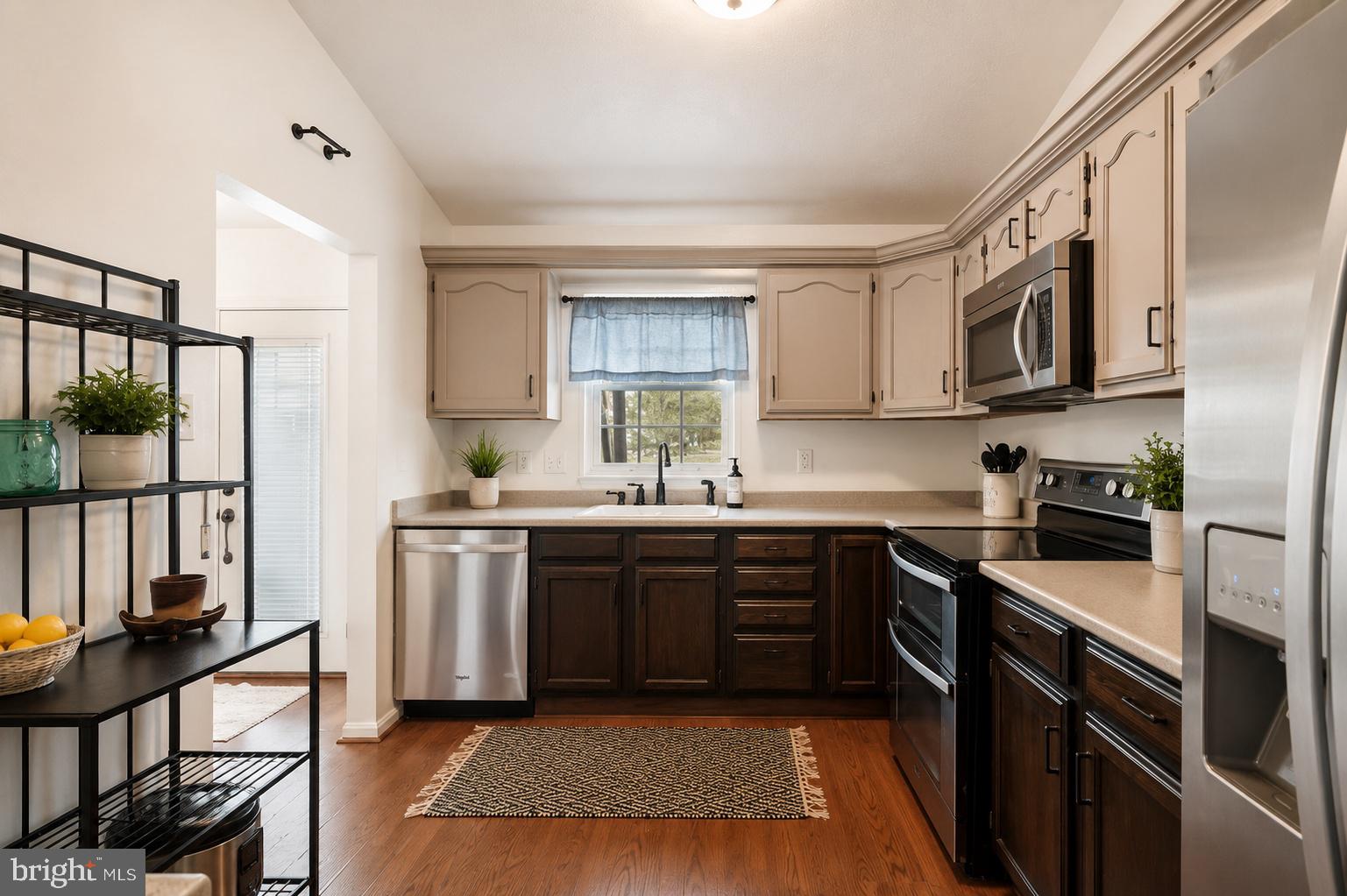 VILLAGE OF BYNUM RUN - Residential