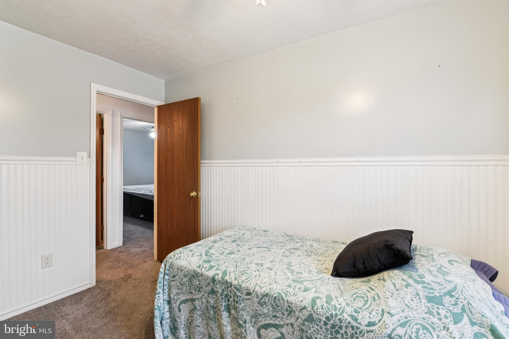 VILLAGE OF BYNUM RUN - Residential