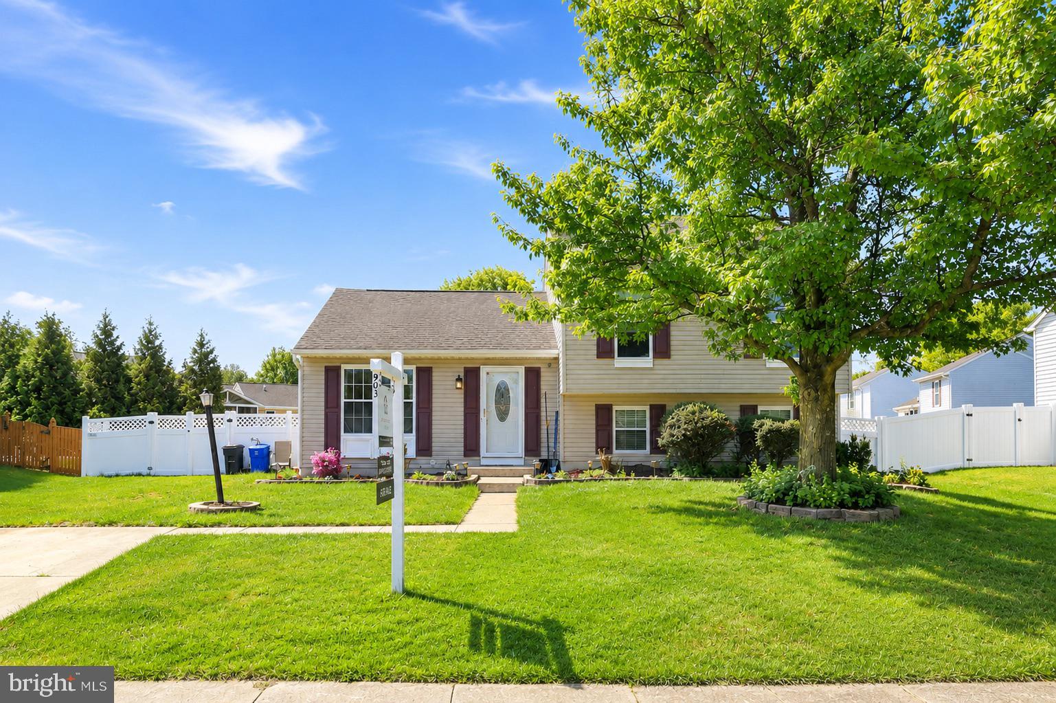VILLAGE OF BYNUM RUN - Residential