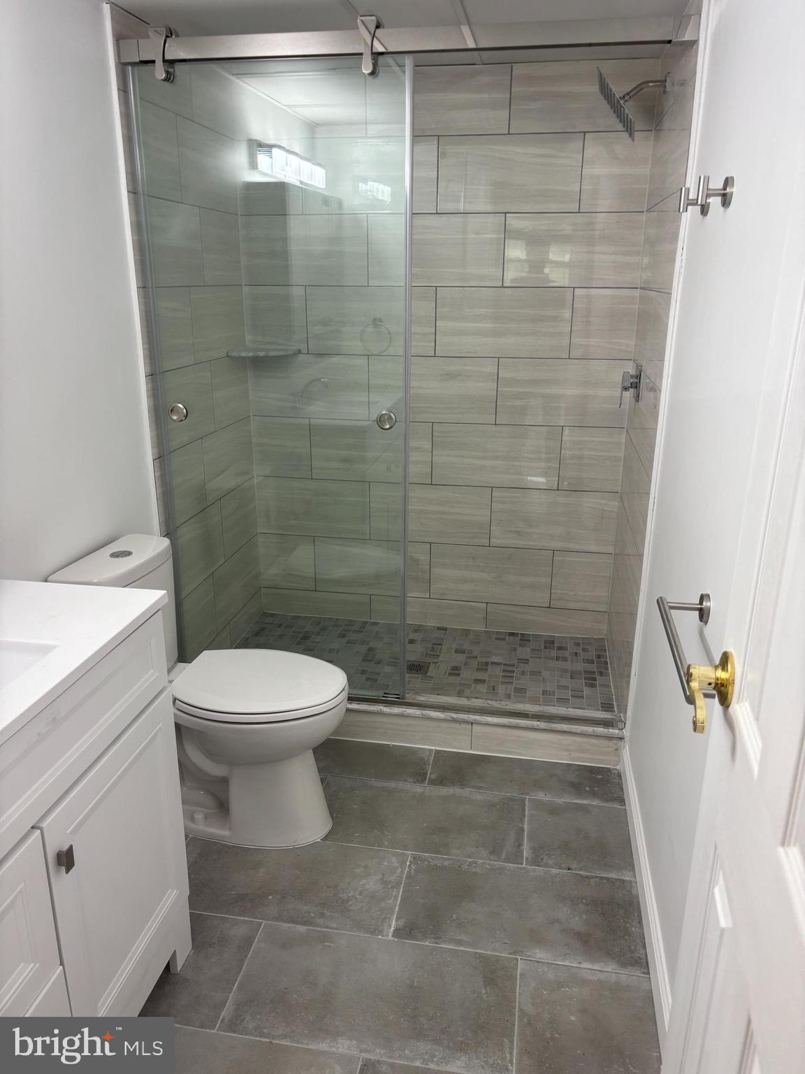 LAFAYETTE GREEN - Residential Lease