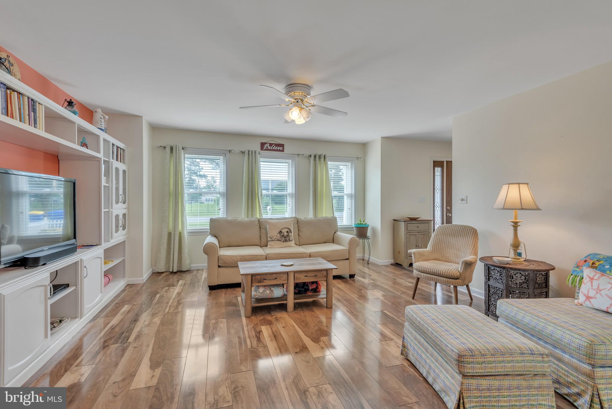 BAY CITY - Residential