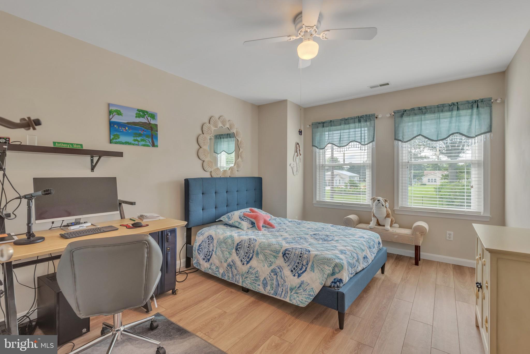 BAY CITY - Residential