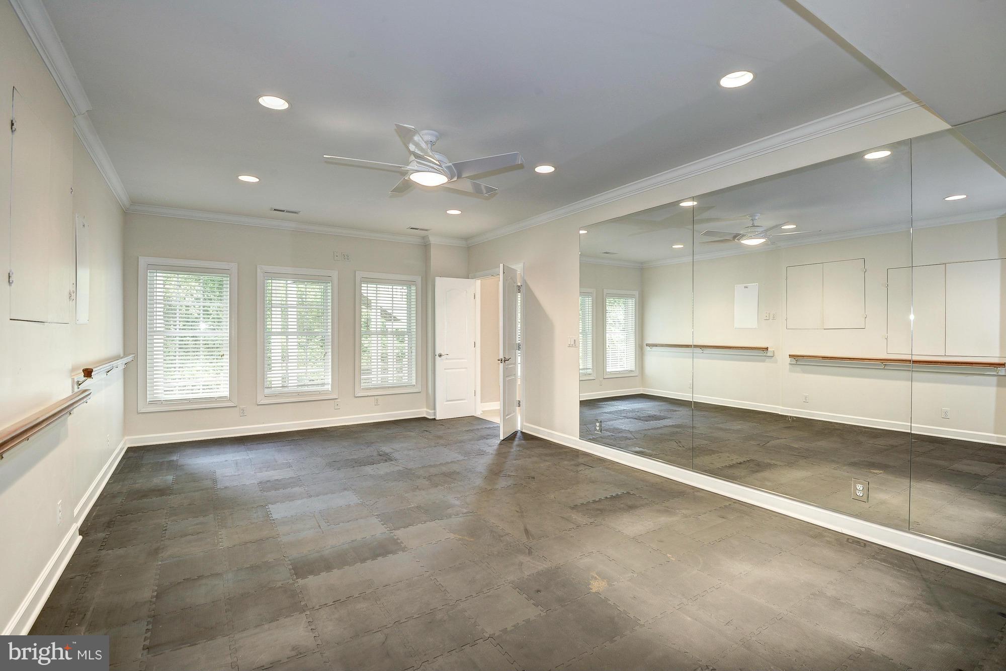 PINEY GLEN VILLAGE - Residential