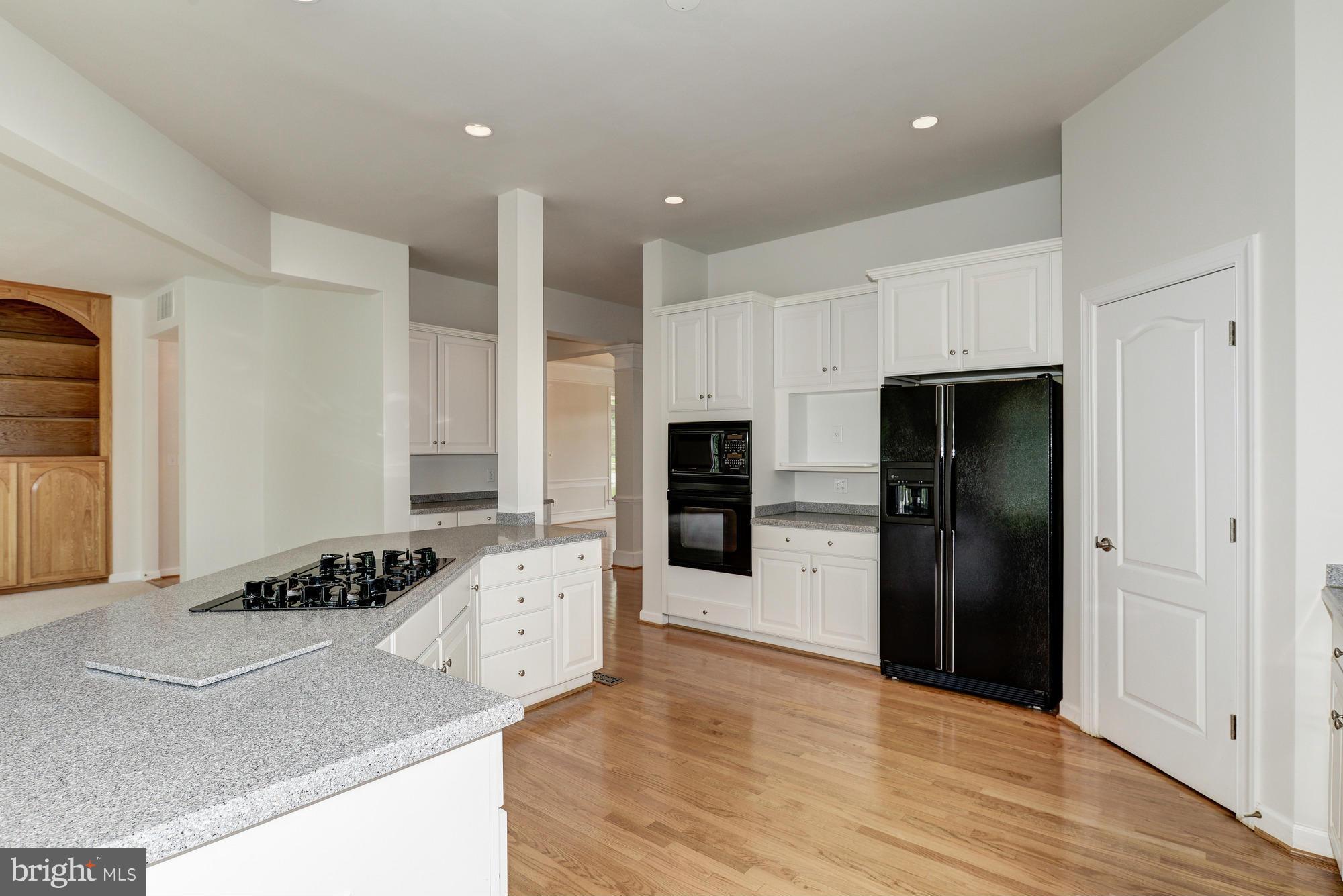 PINEY GLEN VILLAGE - Residential