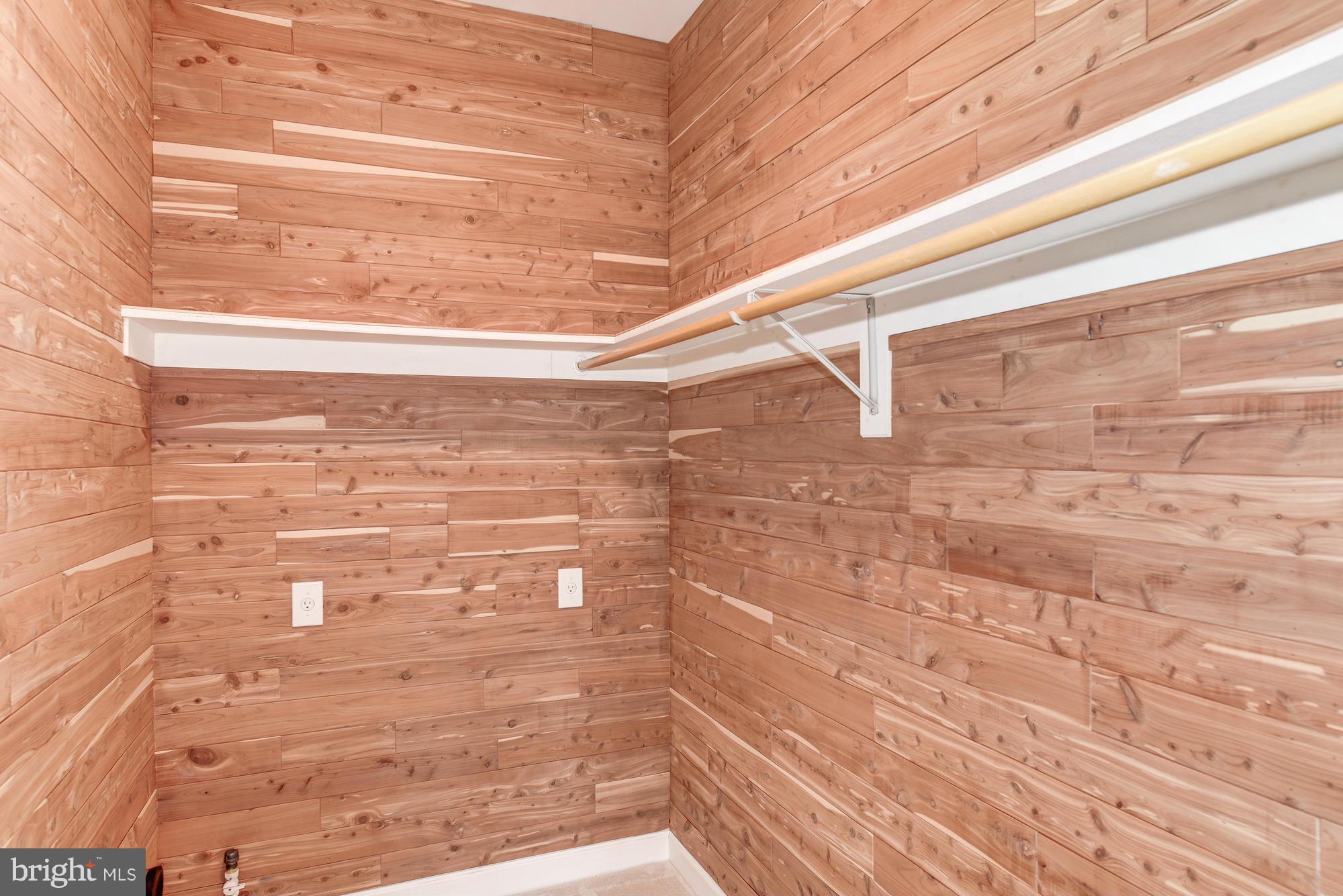 PINEY GLEN VILLAGE - Residential