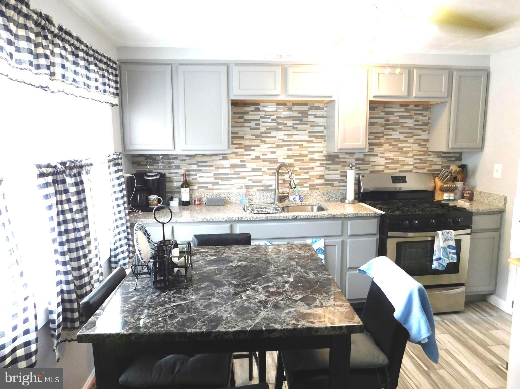 FRIENDSHIP GARDENS - Residential