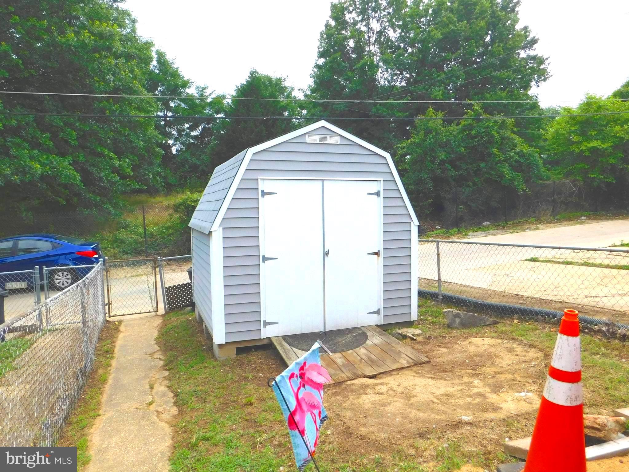 FRIENDSHIP GARDENS - Residential