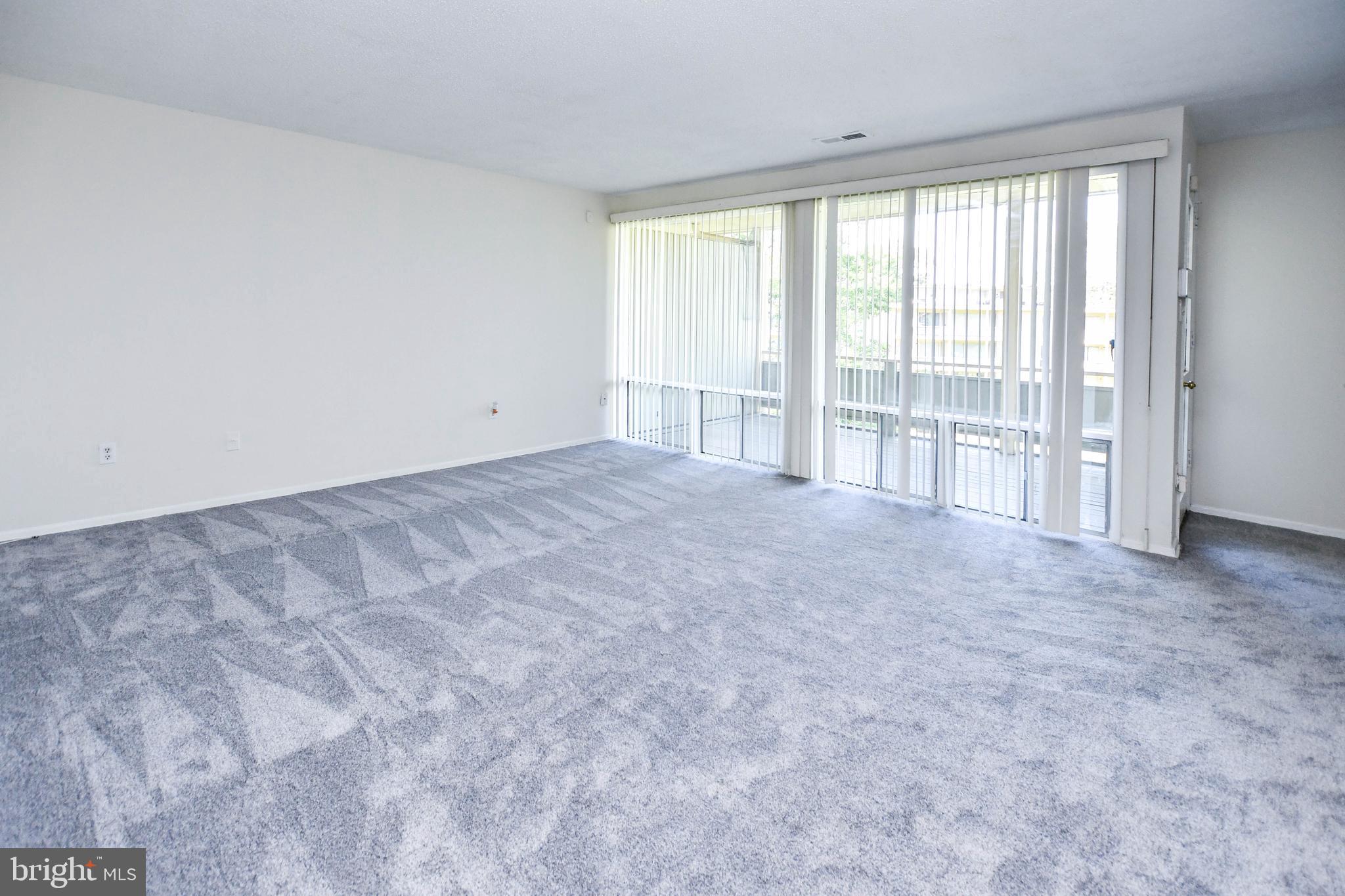 HOLLY HILL CONDOMINIUMS - Residential Lease