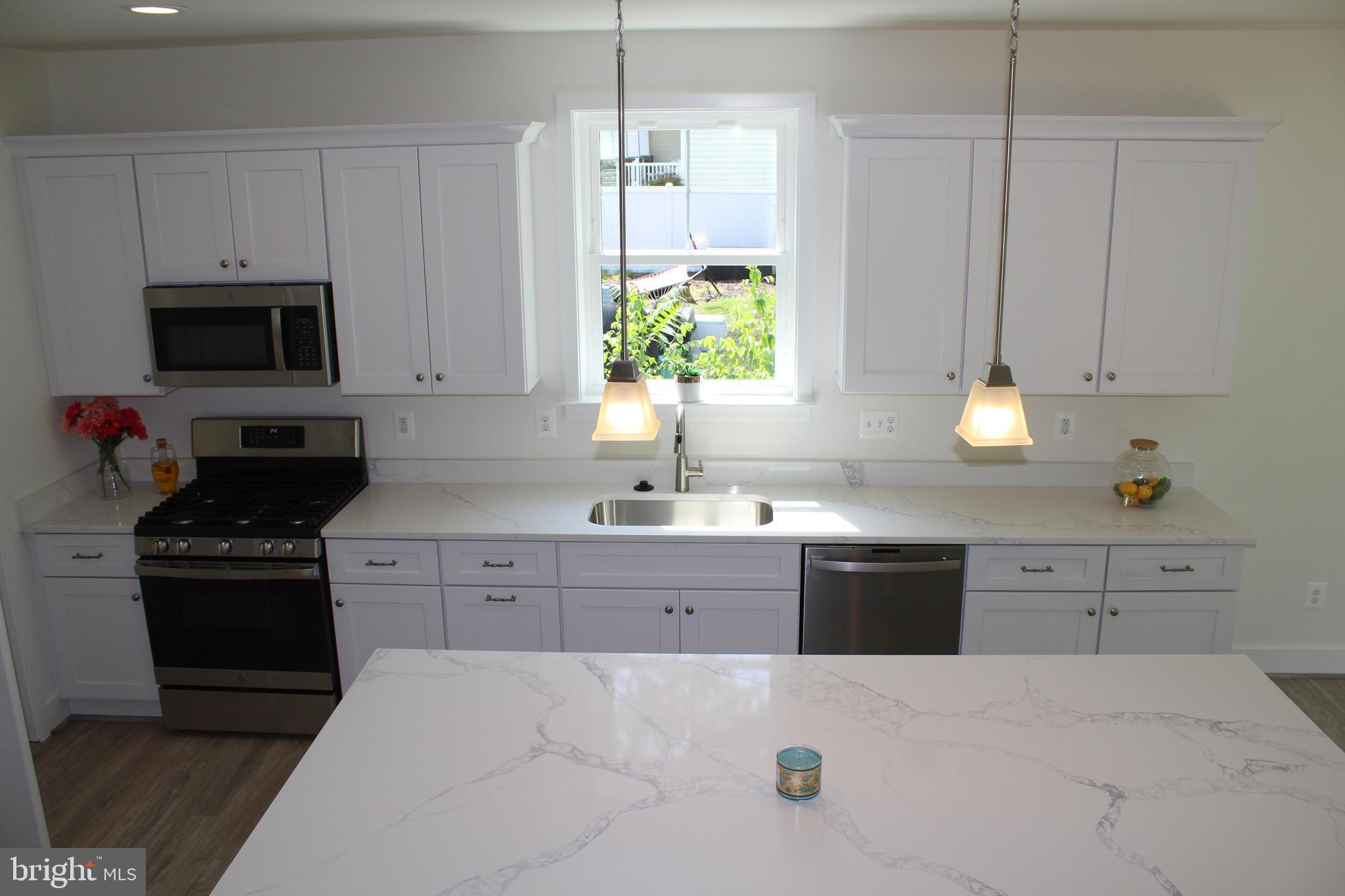 ROBINSON RESERVE - Residential