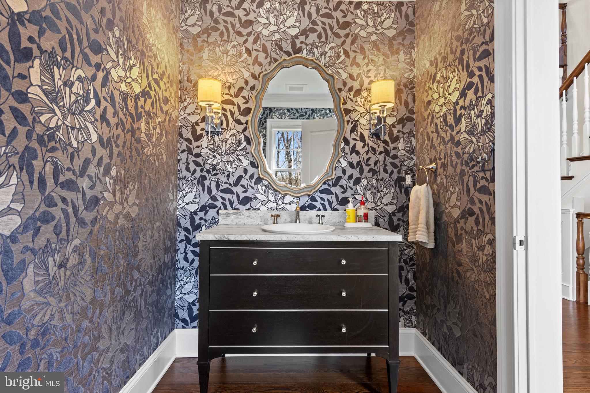 RADNOR HUNT - Residential