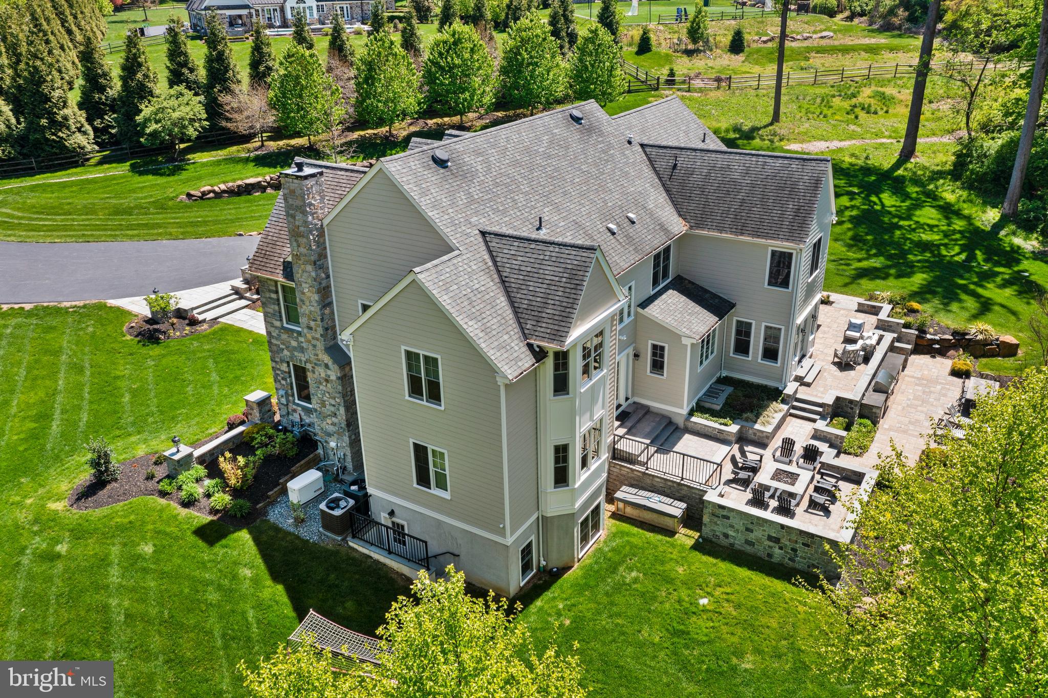 RADNOR HUNT - Residential