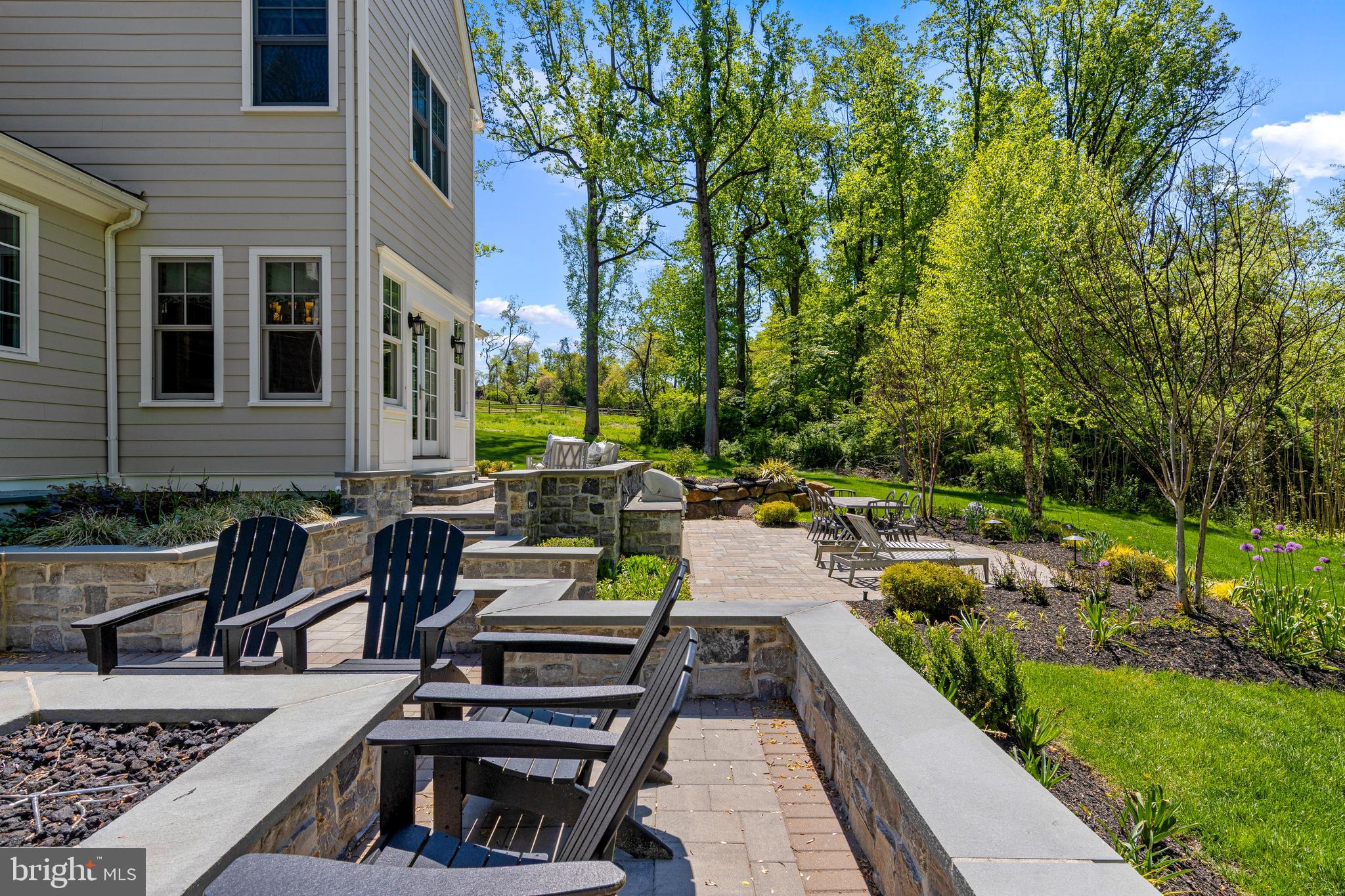 RADNOR HUNT - Residential