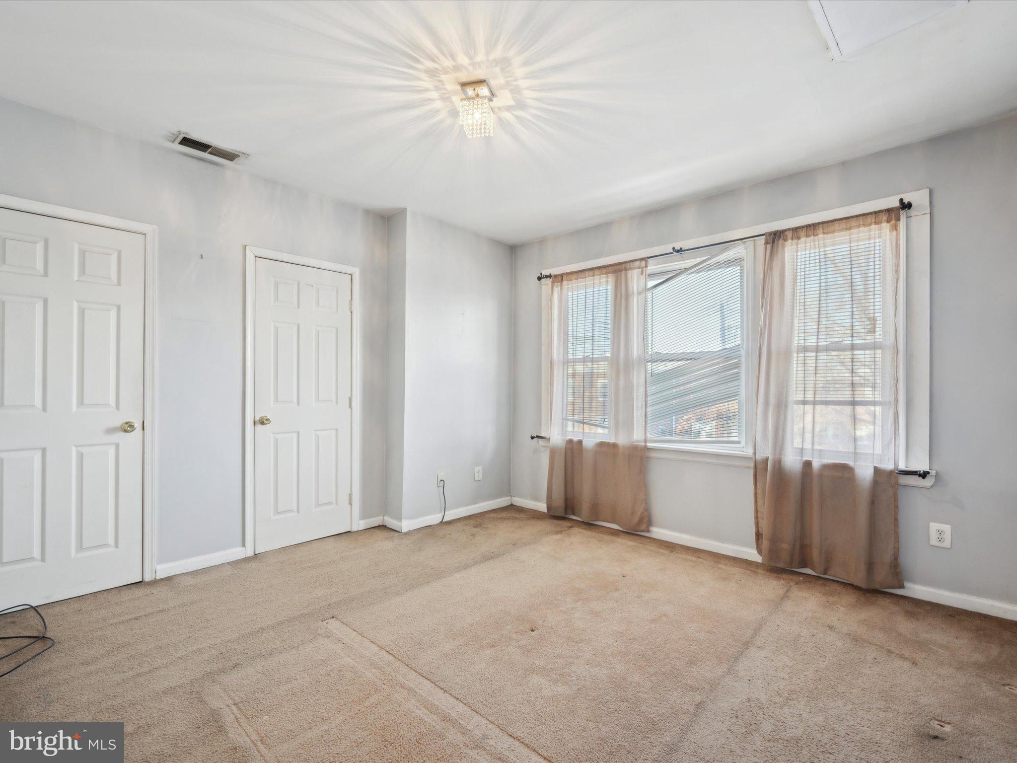 WEST OAK LANE - Residential