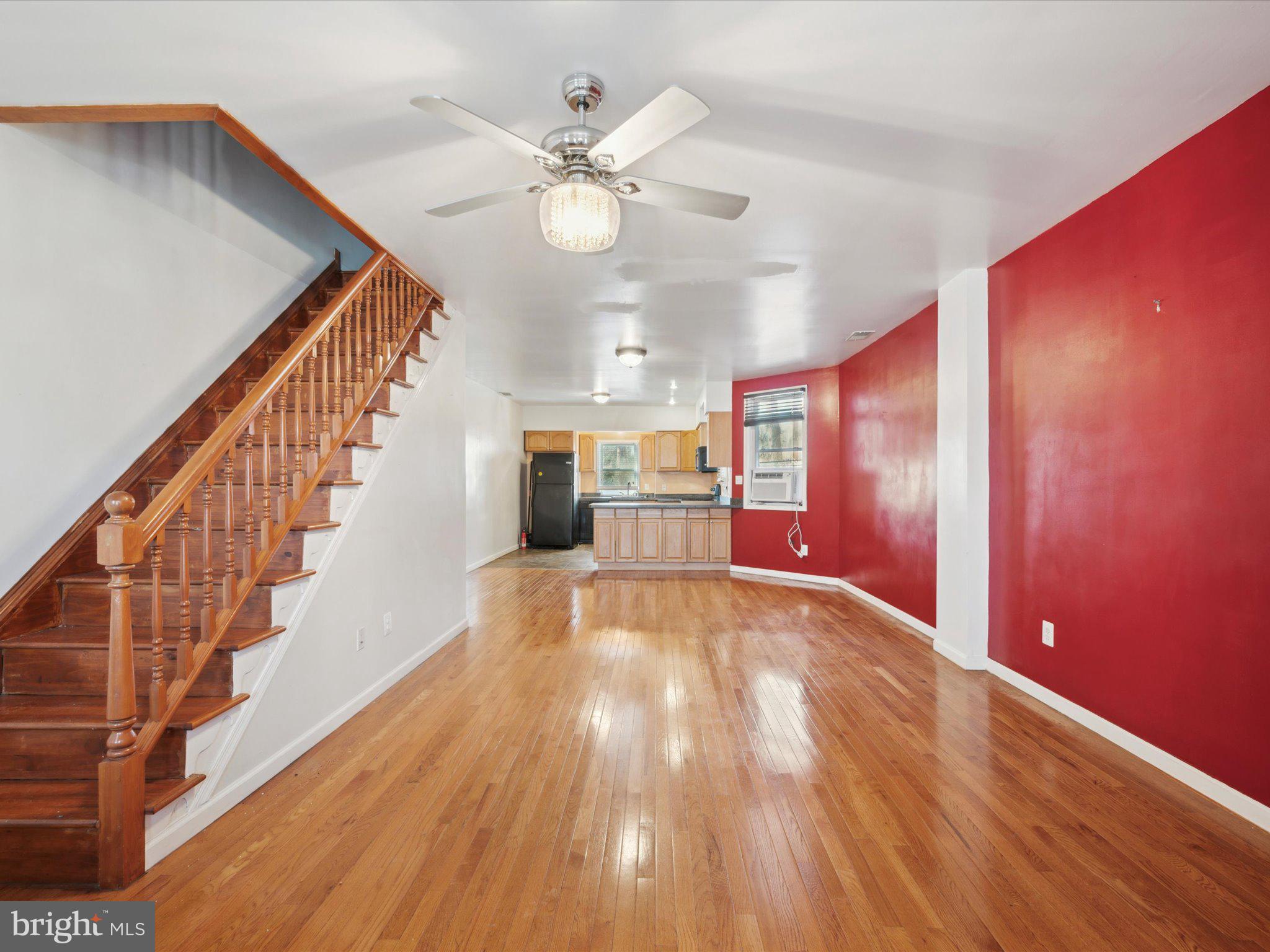 WEST OAK LANE - Residential