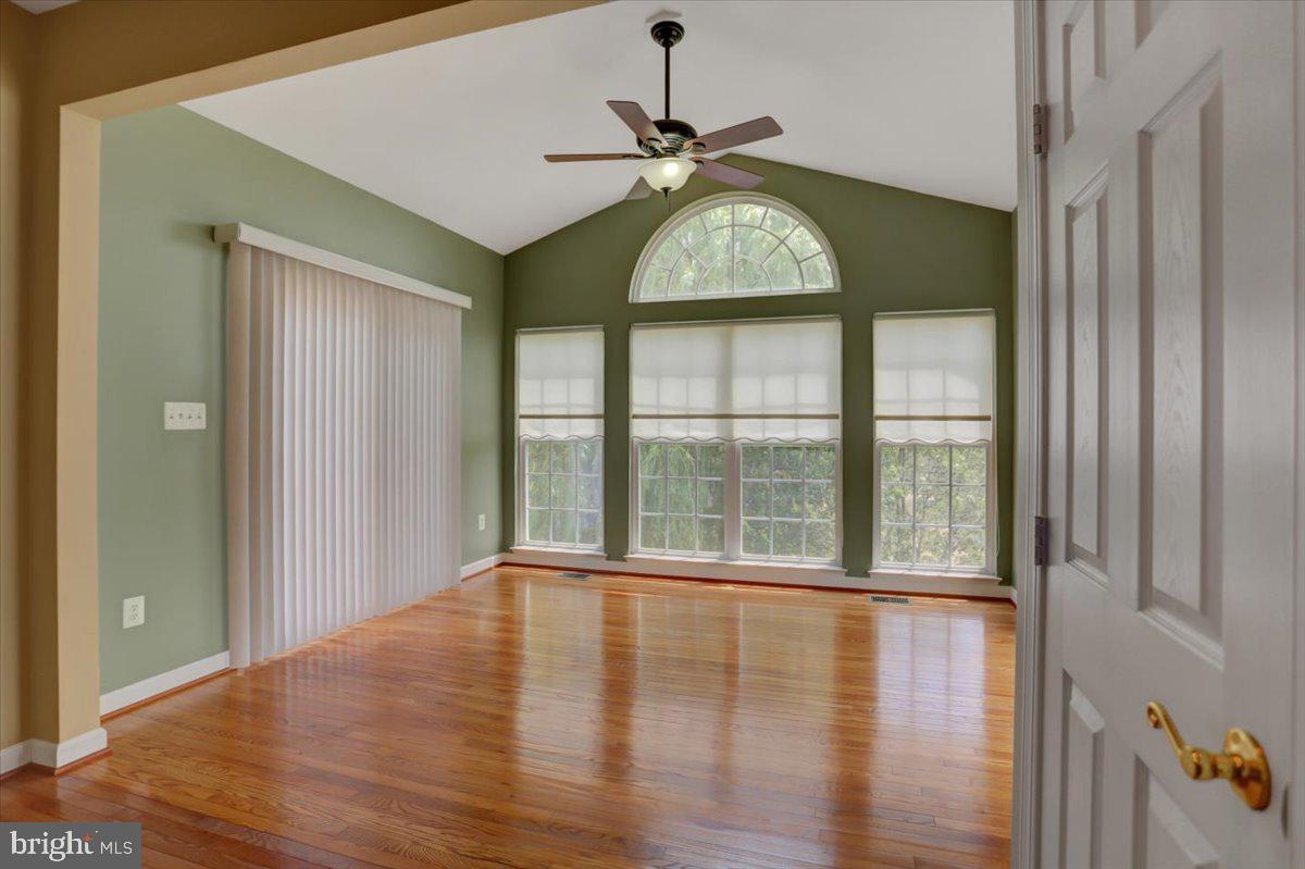 SPRING RUN - Residential