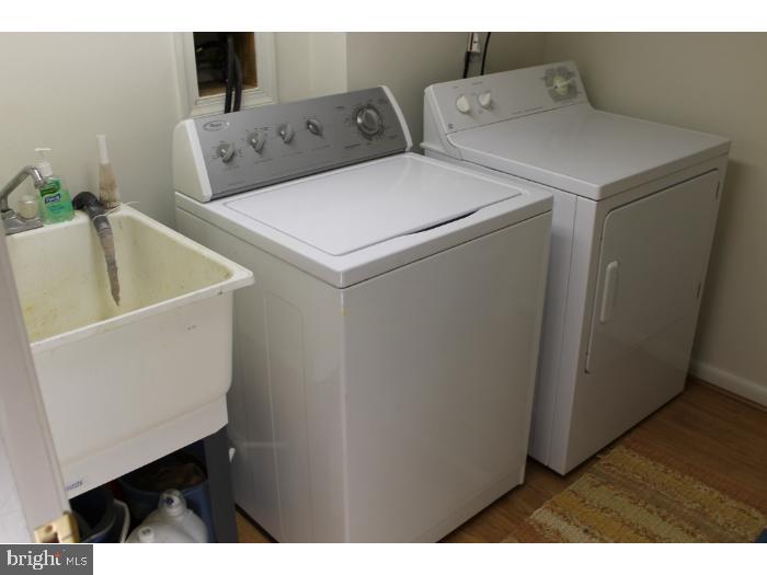 KENT GARDENS - Residential Lease