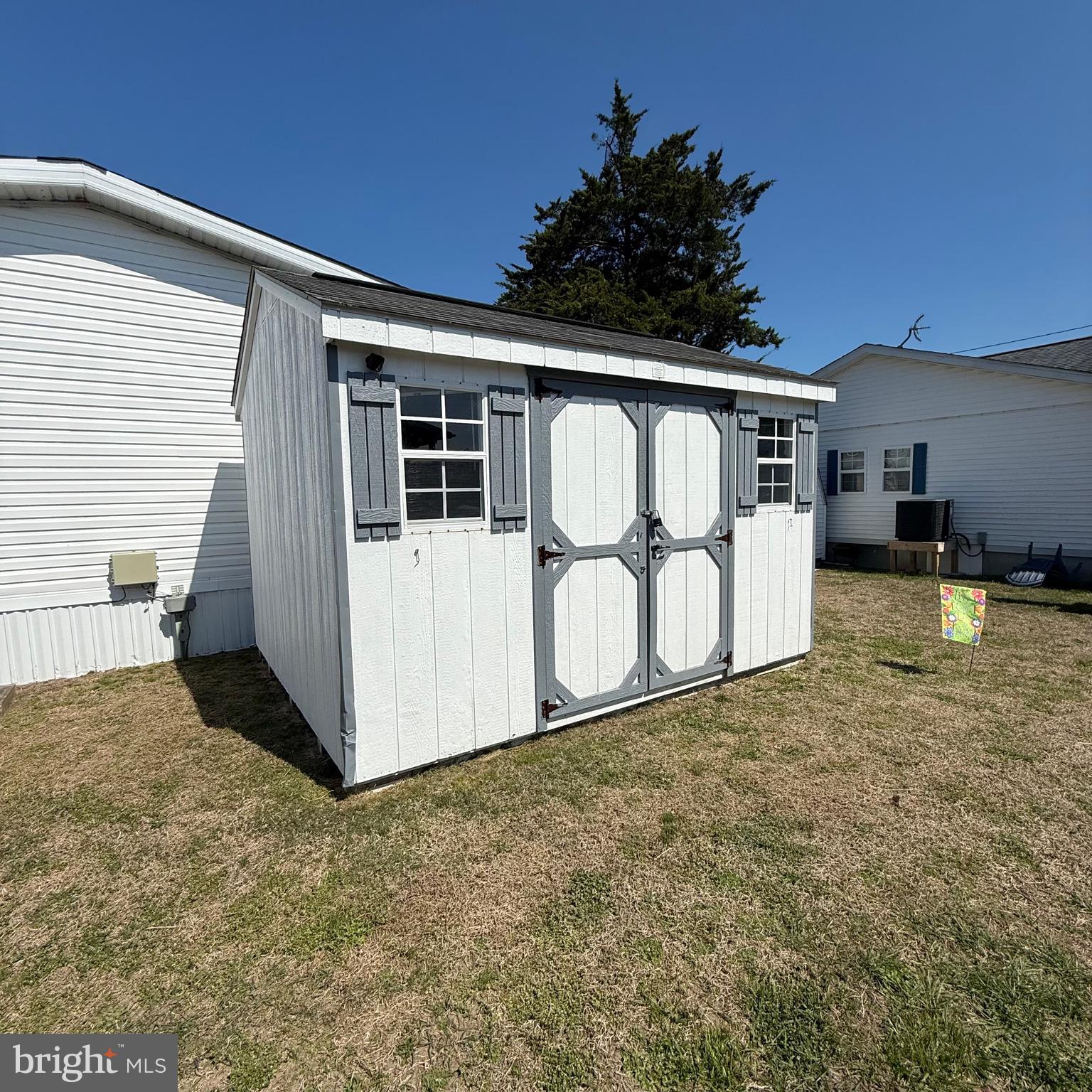 WHITE HOUSE BEACH - Residential