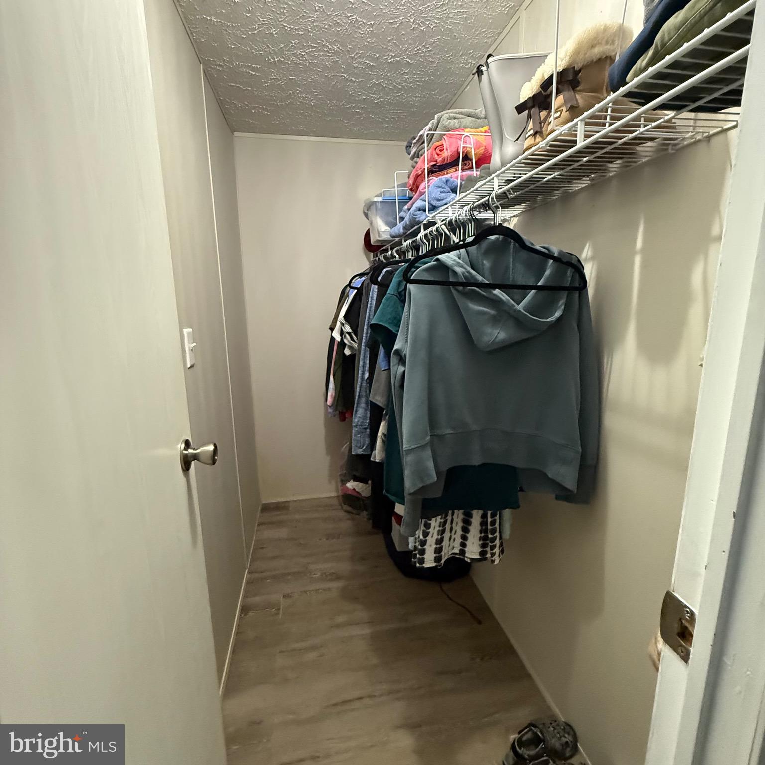 WHITE HOUSE BEACH - Residential