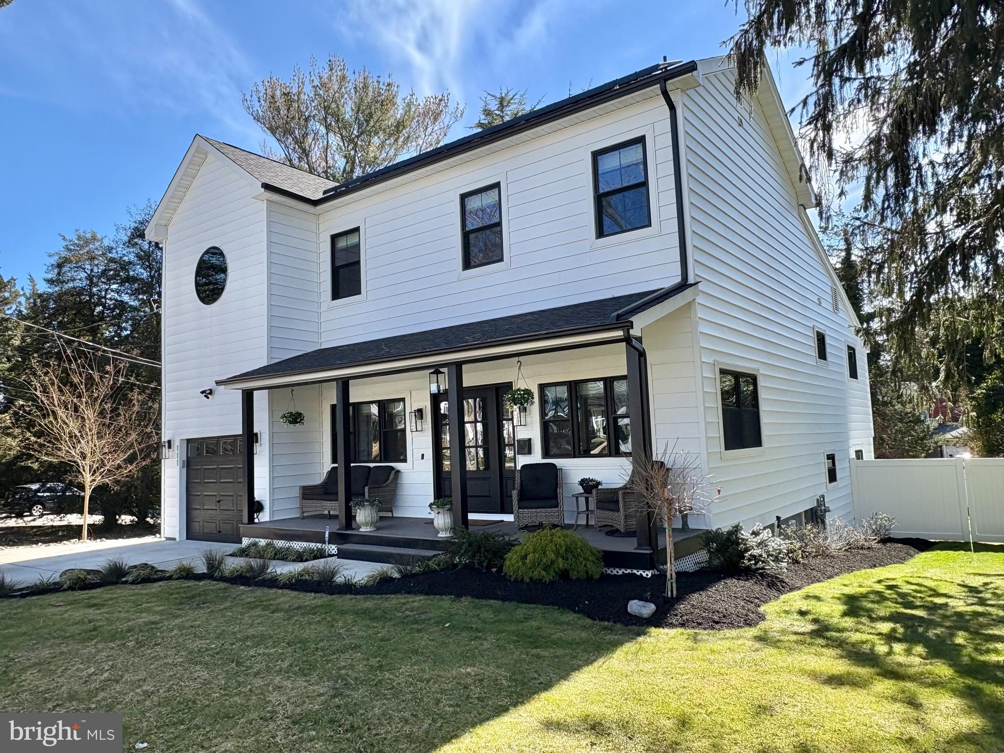 111 E CHELTENHAM BOULEVARD