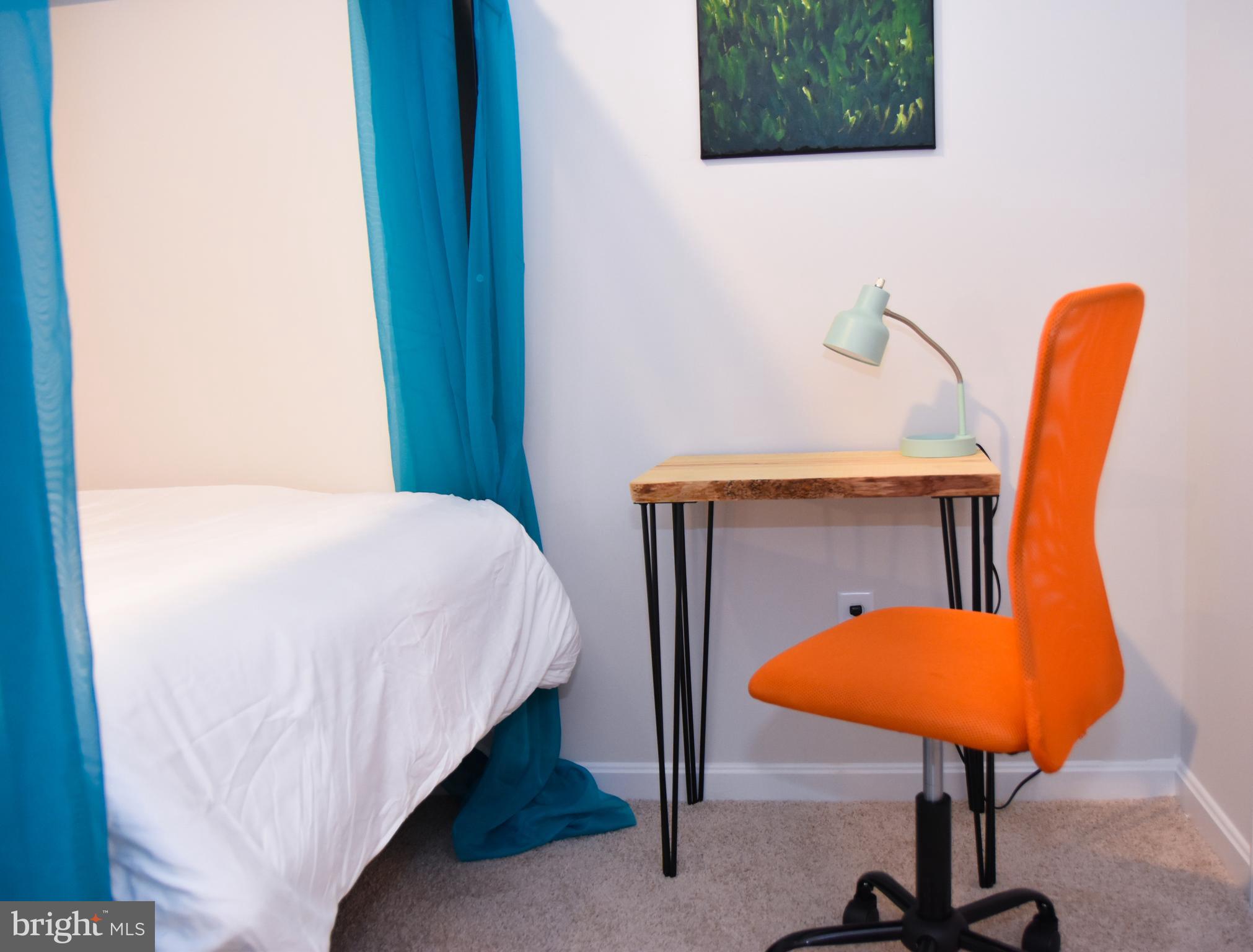 LURAY LANDING - Residential Lease