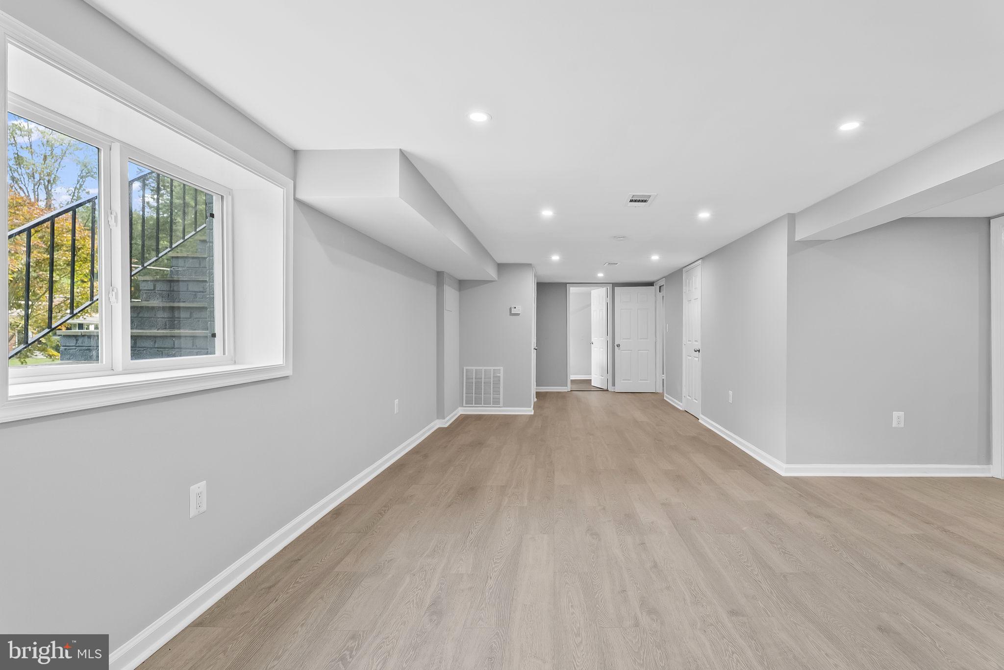 BROOK HILLS ESTATE - Residential