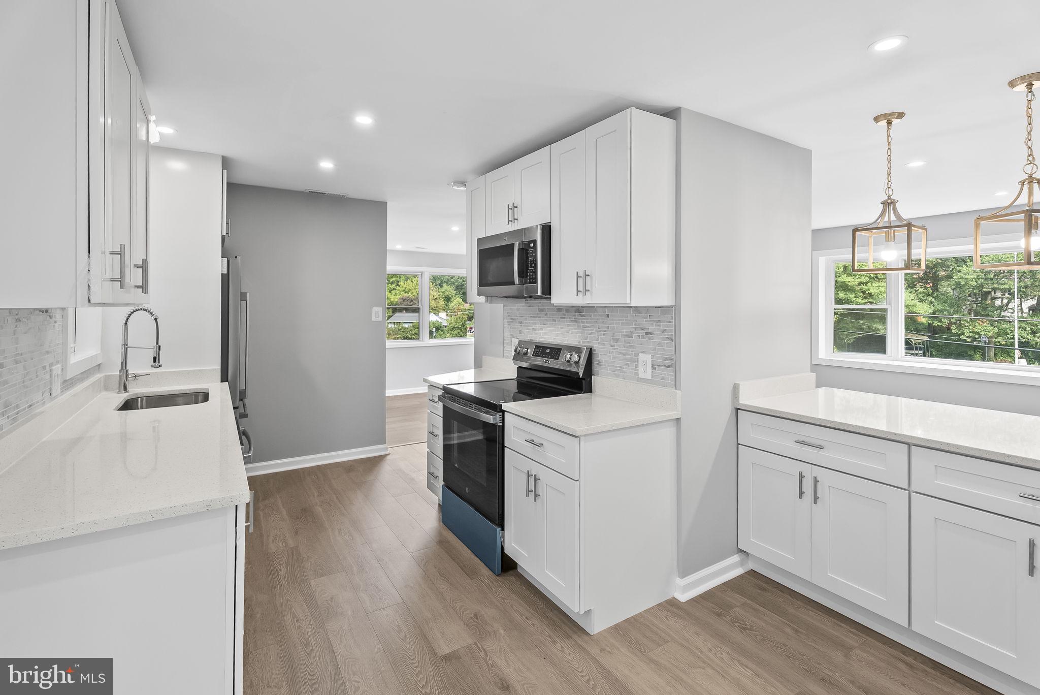 BROOK HILLS ESTATE - Residential