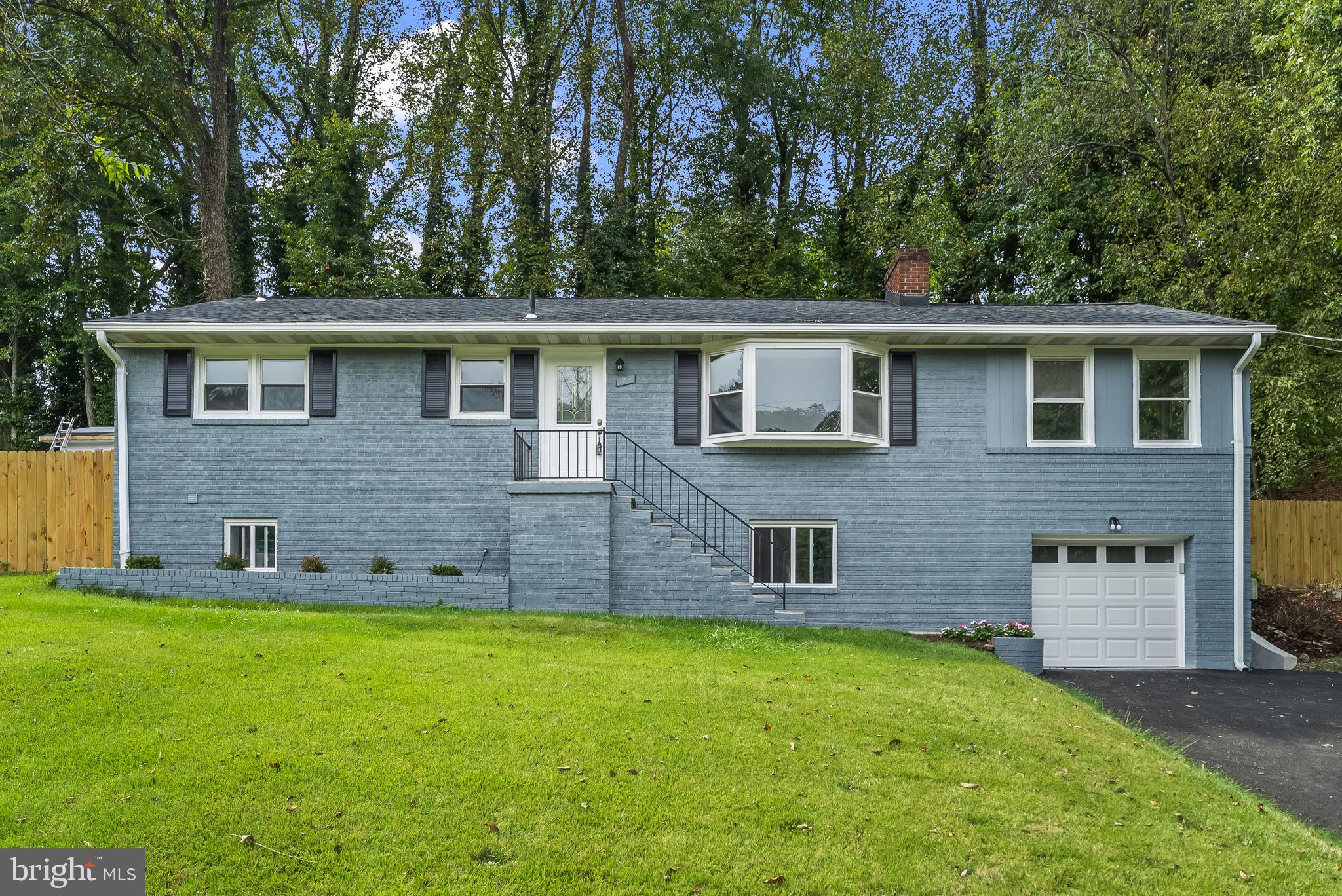 BROOK HILLS ESTATE - Residential