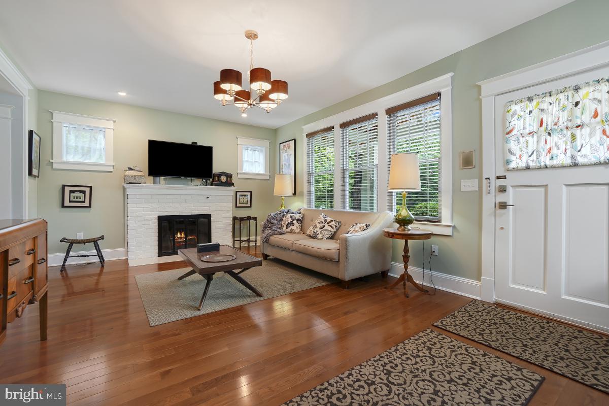 TAKOMA PARK - Residential