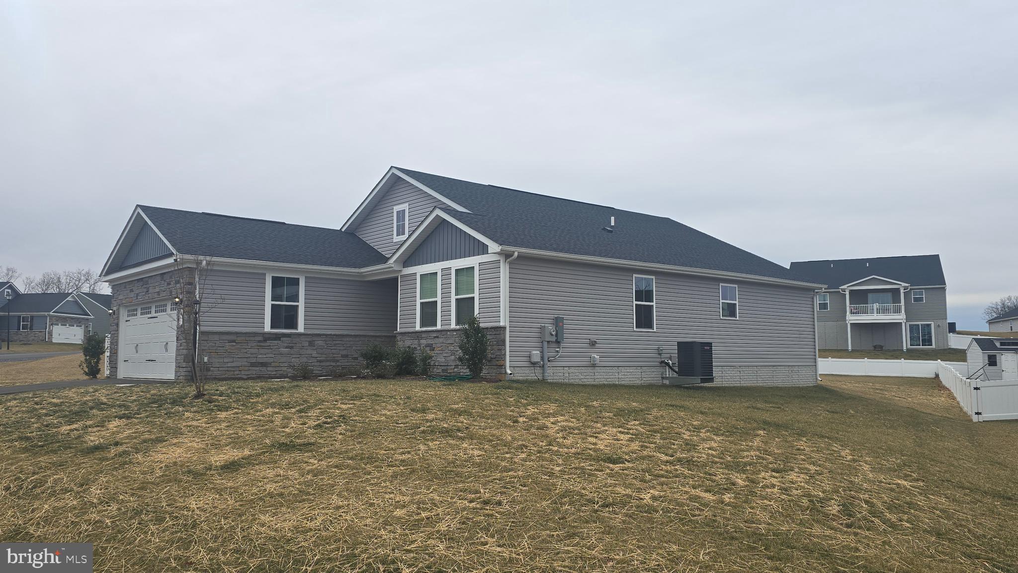 SOUTH BROOK - Residential