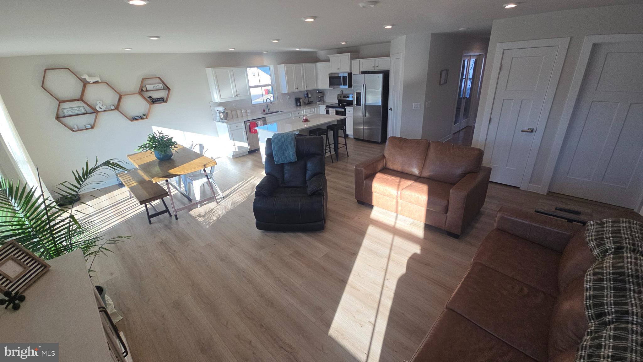 SOUTH BROOK - Residential