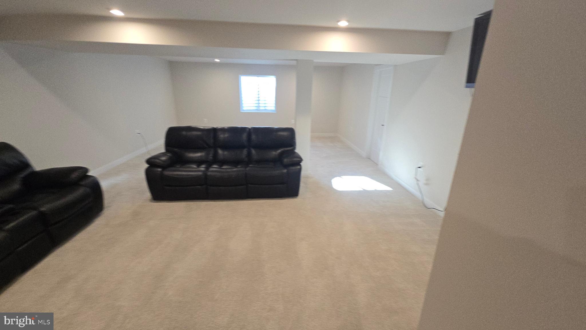 SOUTH BROOK - Residential