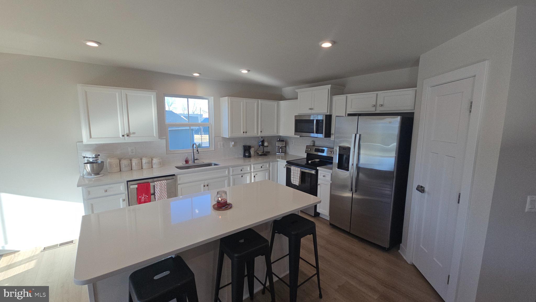 SOUTH BROOK - Residential