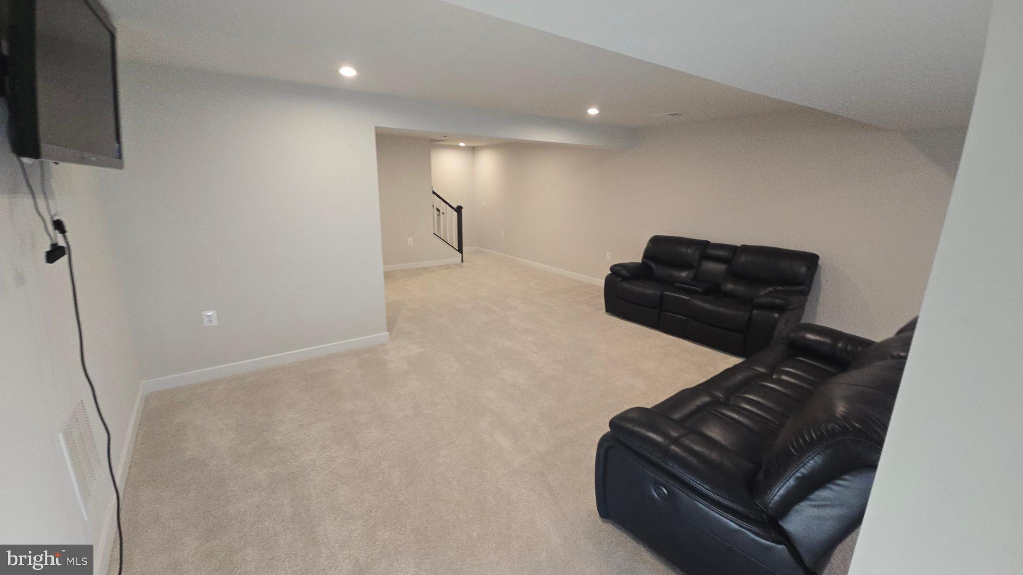 SOUTH BROOK - Residential