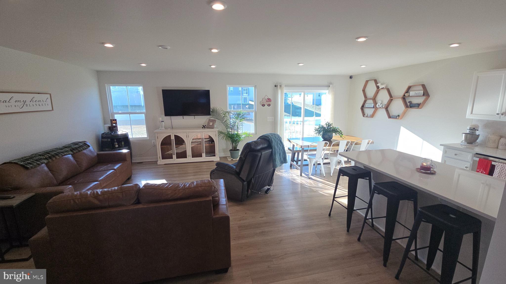 SOUTH BROOK - Residential